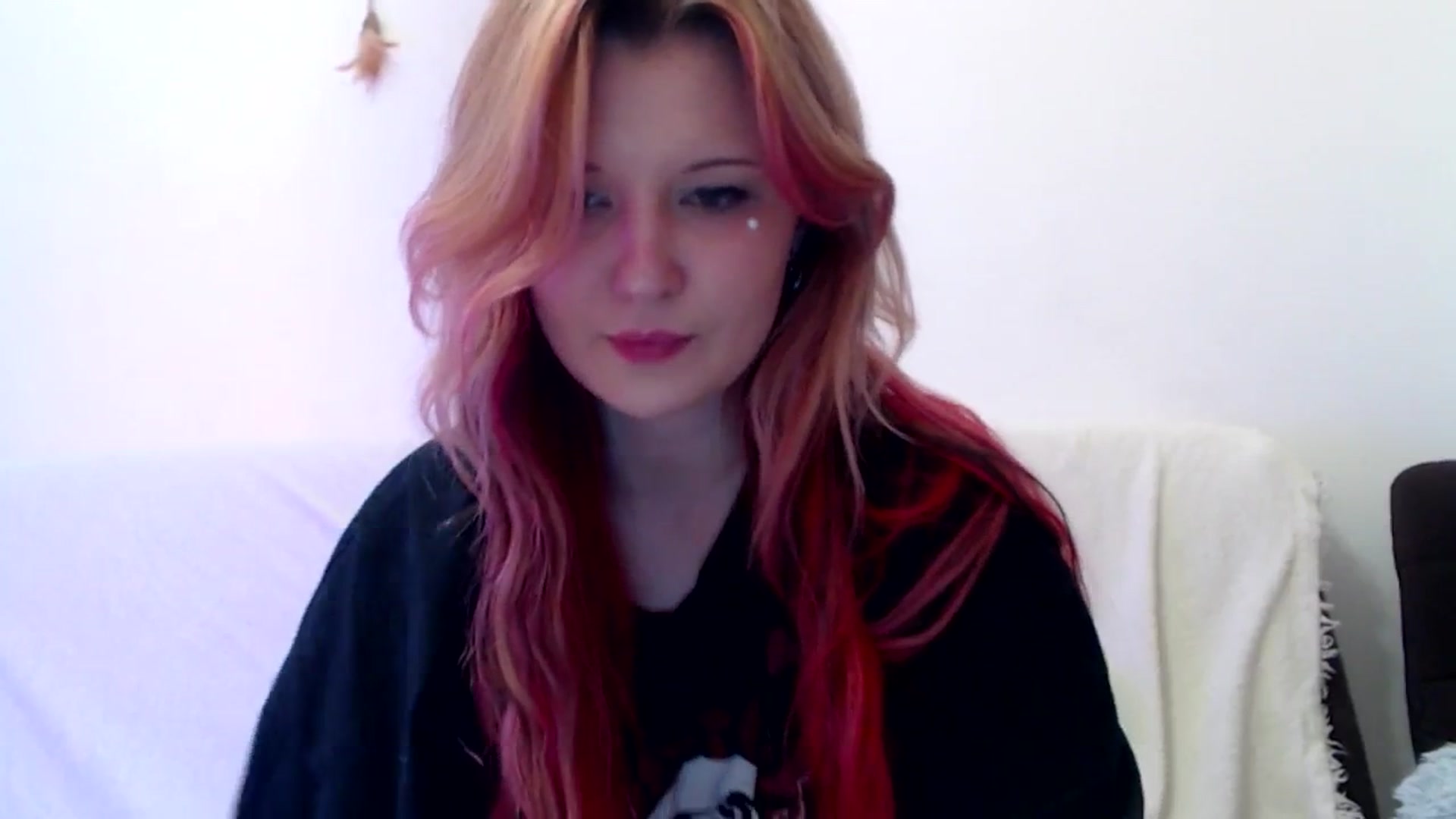 Gallery image thumbnail from Sleepy_AF's myfreecams stream on, 04/27/2025, 21:00 image 3 of 20