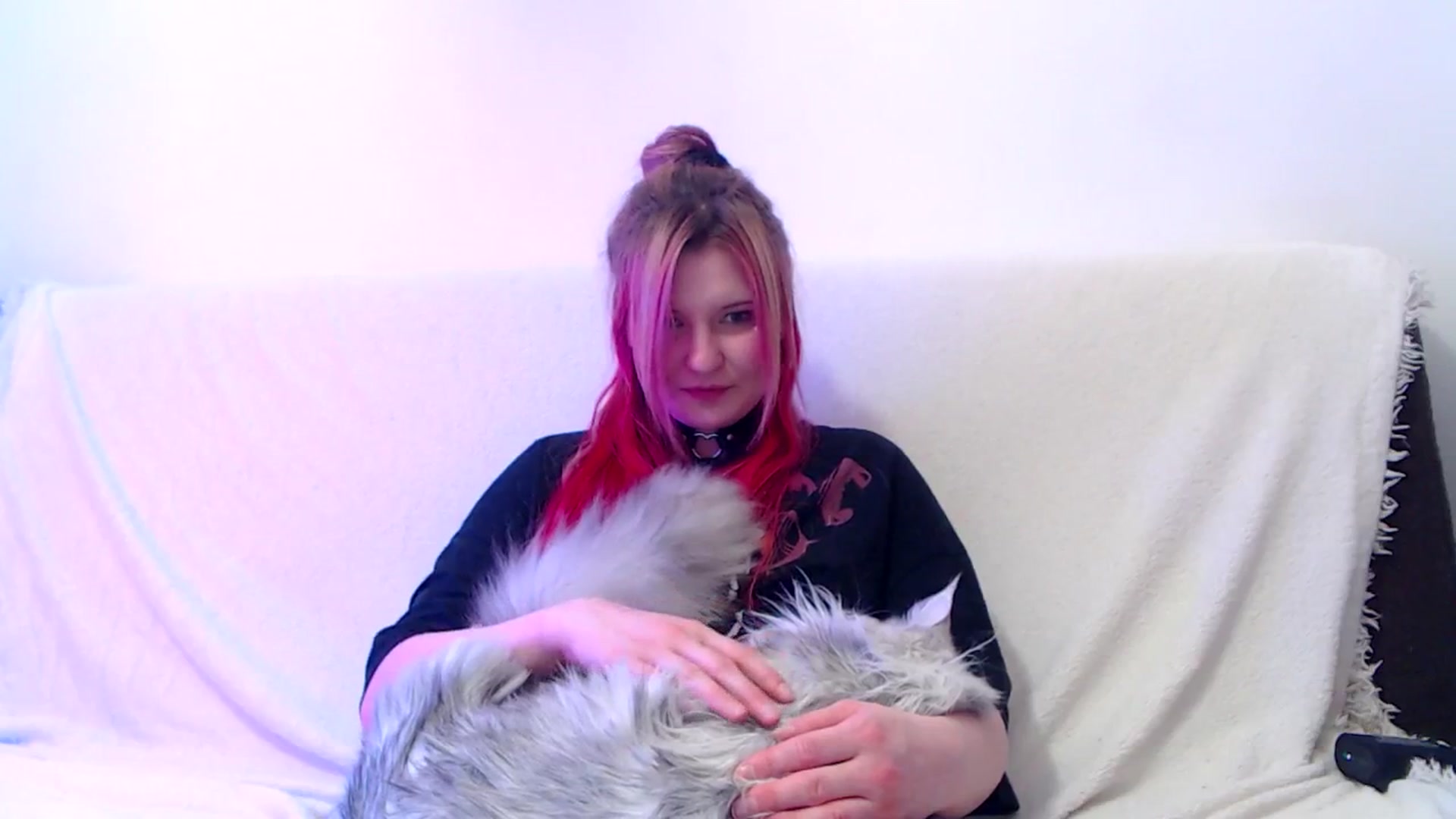 Gallery image thumbnail from Sleepy_AF's myfreecams stream on, 04/27/2025, 23:23 image 13 of 20