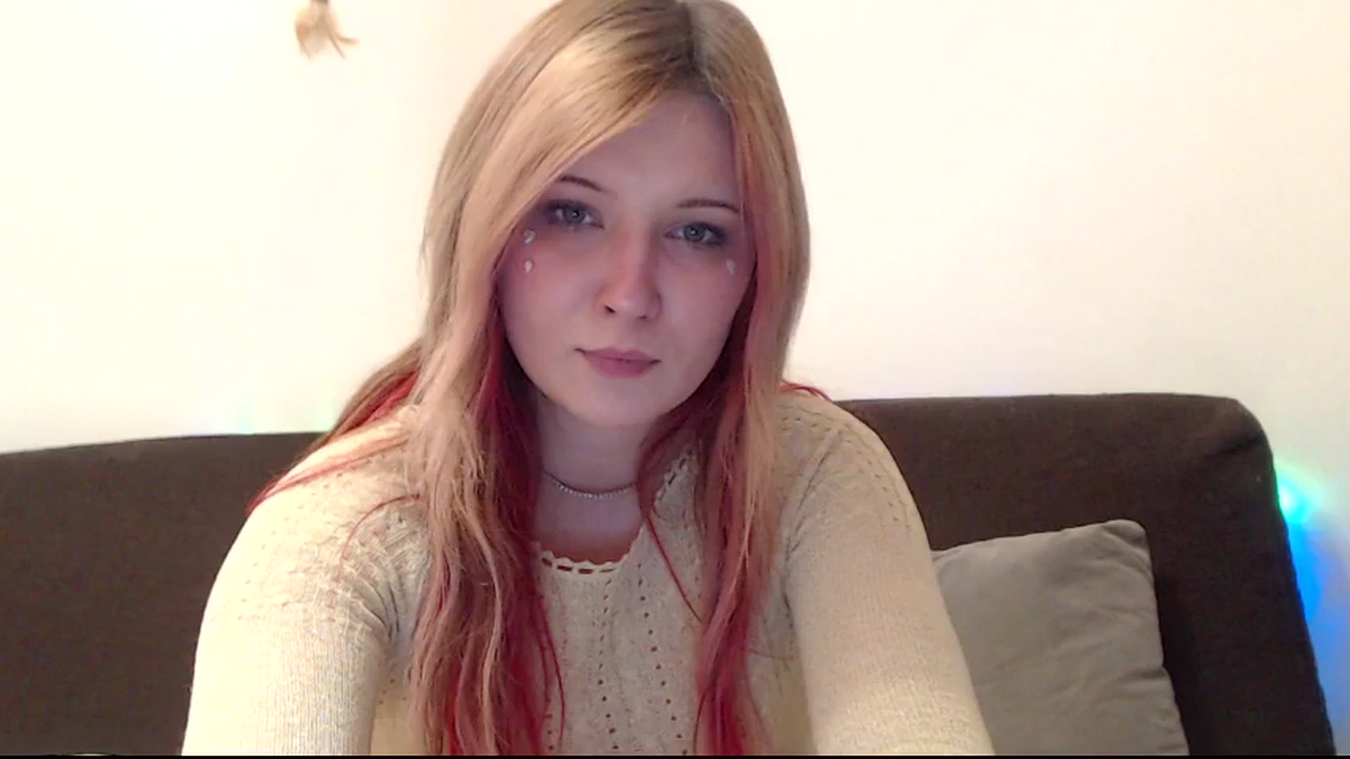 Gallery image thumbnail from Sleepy_AF's myfreecams stream on, 05/06/2025, 20:52 image 1 of 20