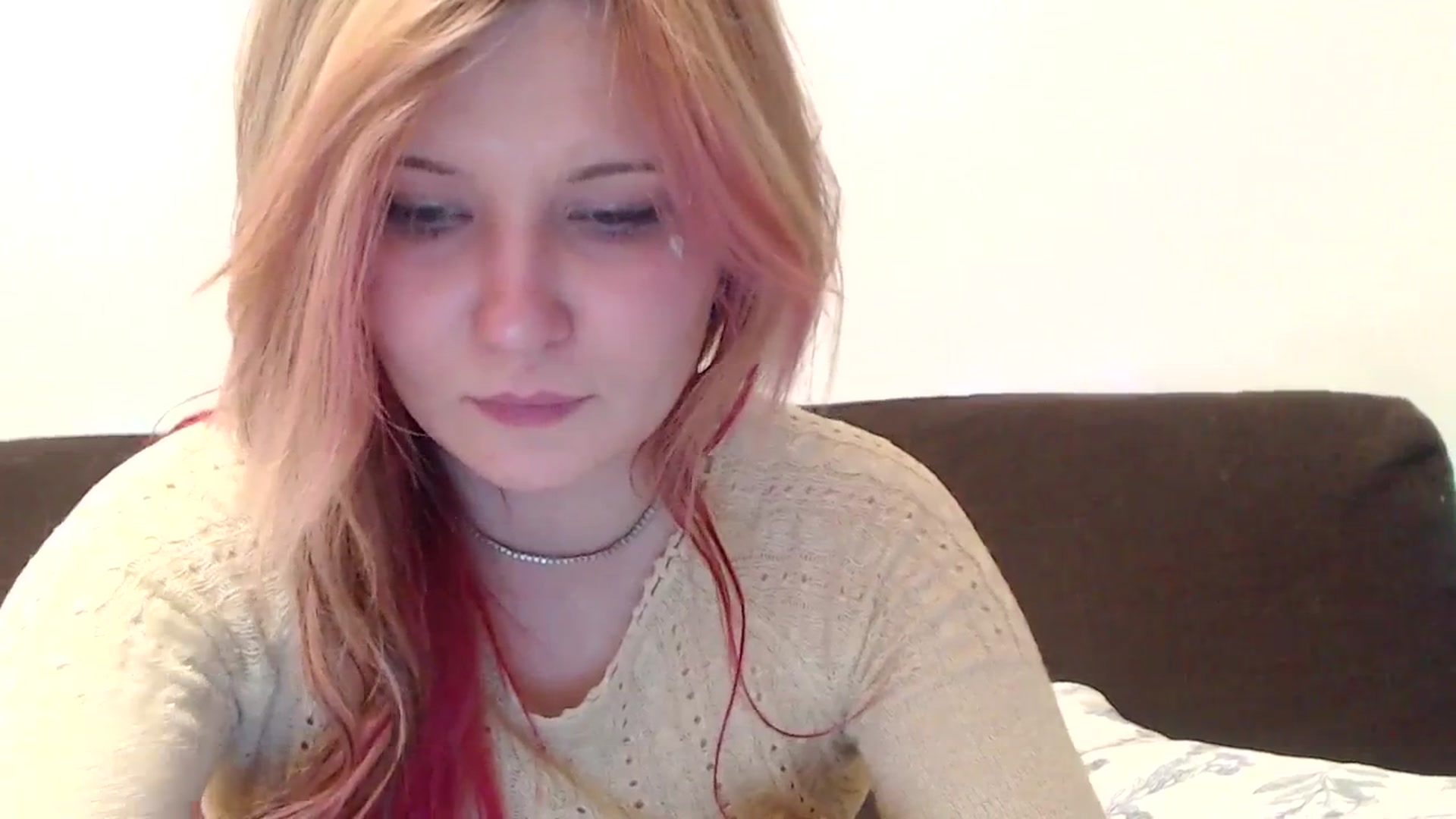 Gallery image thumbnail from Sleepy_AF's myfreecams stream on, 05/07/2025, 24:09 image 20 of 20