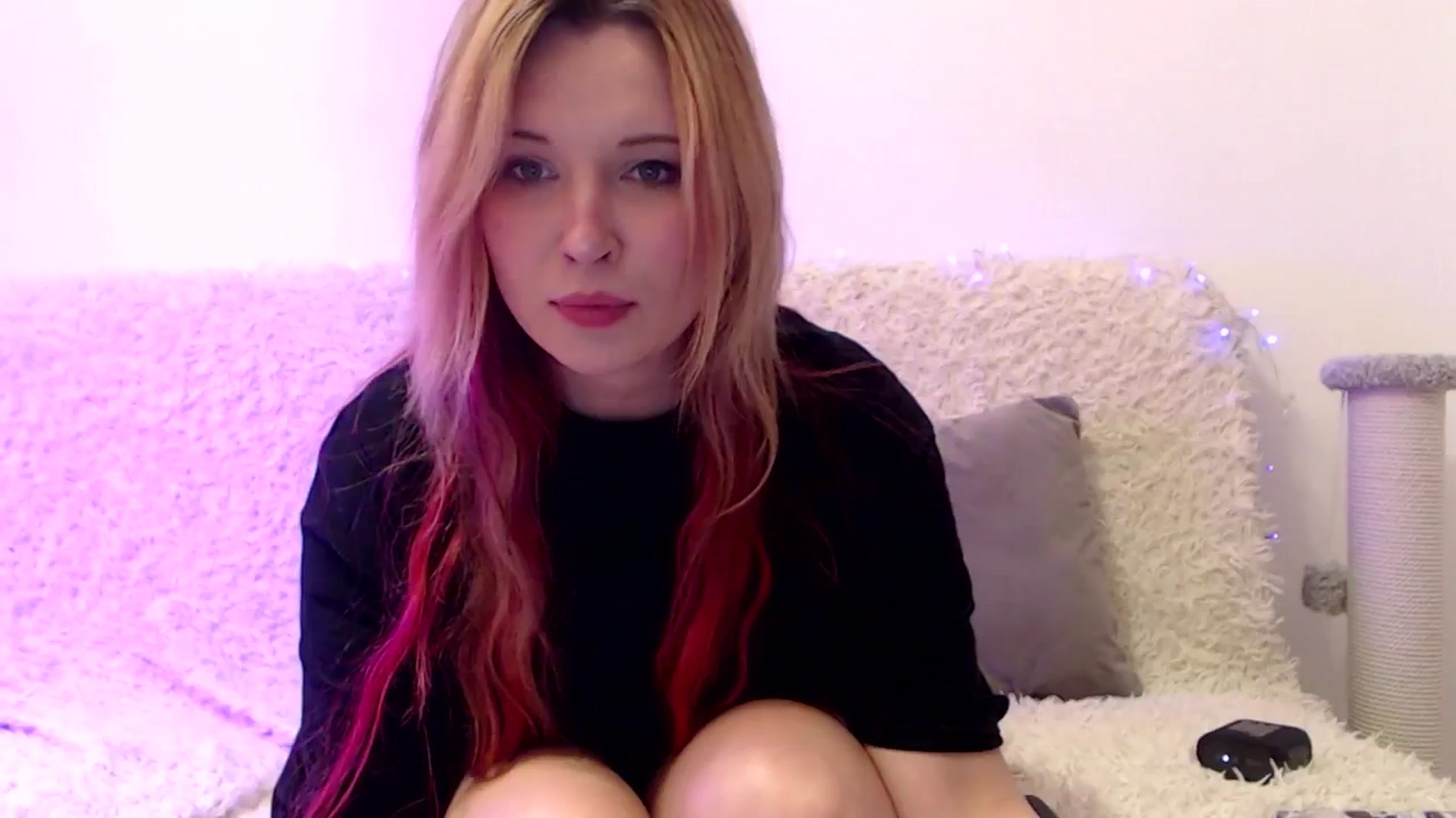Gallery image thumbnail from Sleepy_AF's myfreecams stream on, 05/18/2025, 23:30 image 4 of 20