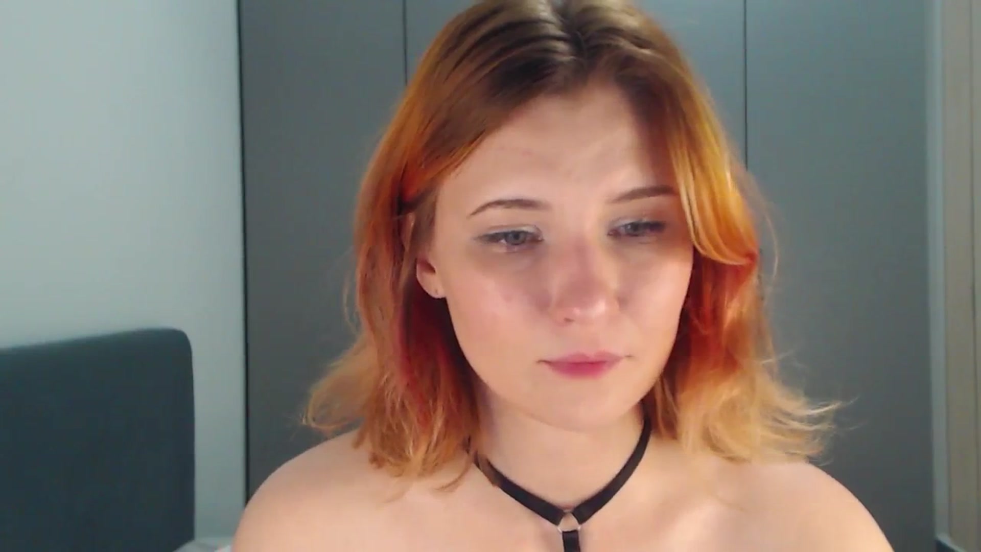 Gallery image thumbnail from Sleepy_AF's myfreecams stream on, 08/06/2025, 24:48 image 19 of 20