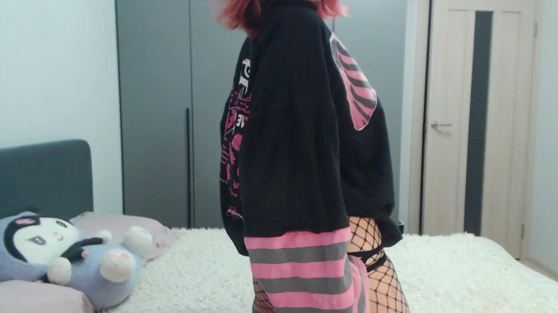Gallery image thumbnail from Sleepy_AF's myfreecams stream on, 08/18/2025, 20:48 image 4 of 20
