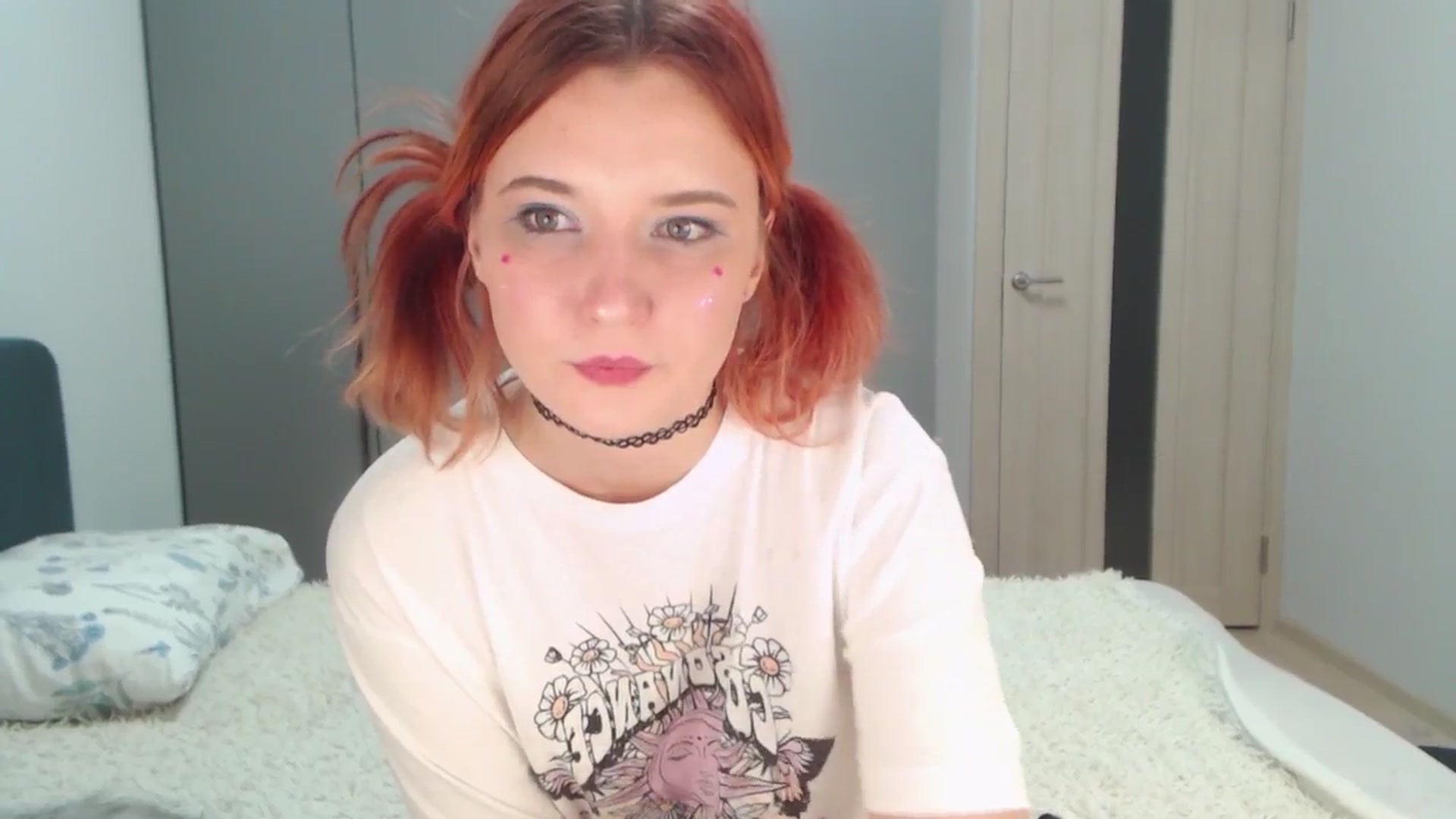 Gallery image thumbnail from Sleepy_AF's myfreecams stream on, 08/28/2025, 02:00 image 17 of 20