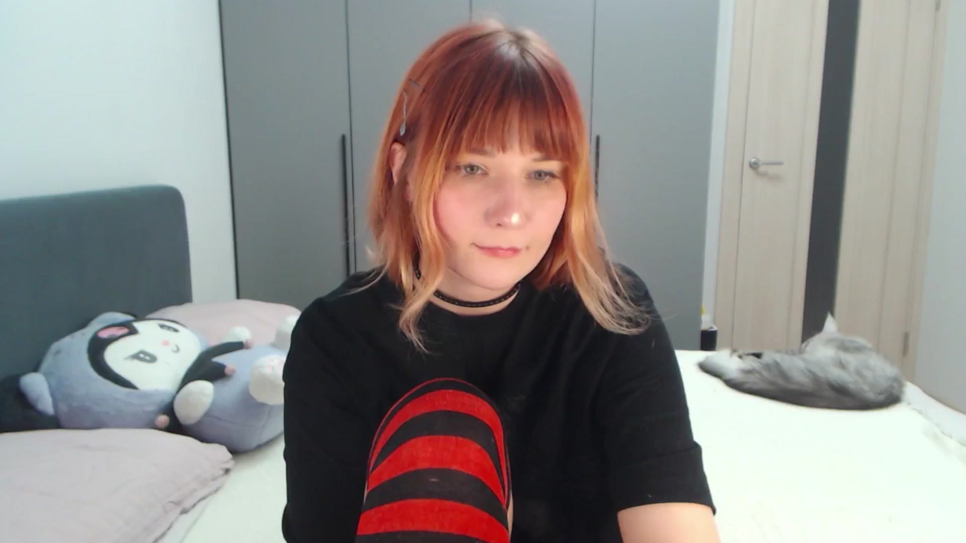 Gallery image thumbnail from Sleepy_AF's myfreecams stream on, 09/11/2025, 10:48 image 9 of 20