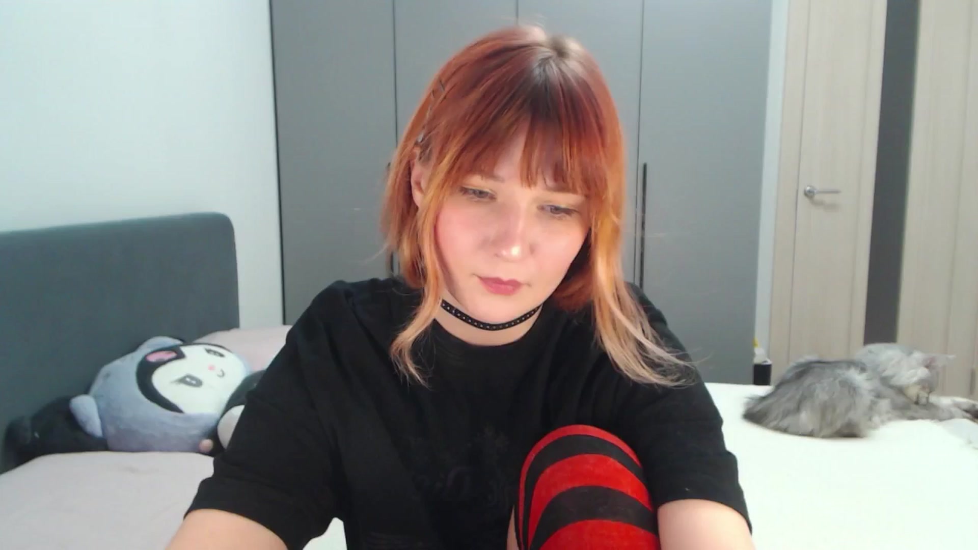 Gallery image thumbnail from Sleepy_AF's myfreecams stream on, 09/11/2025, 10:48 image 15 of 20