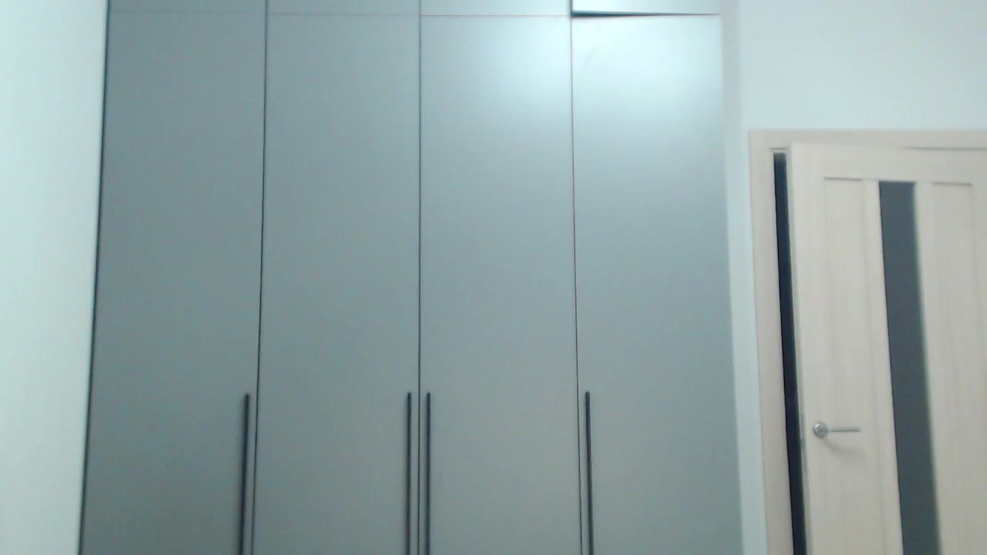 Gallery image thumbnail from Sleepy_AF's myfreecams stream on, 10/04/2025, 21:24 image 8 of 20