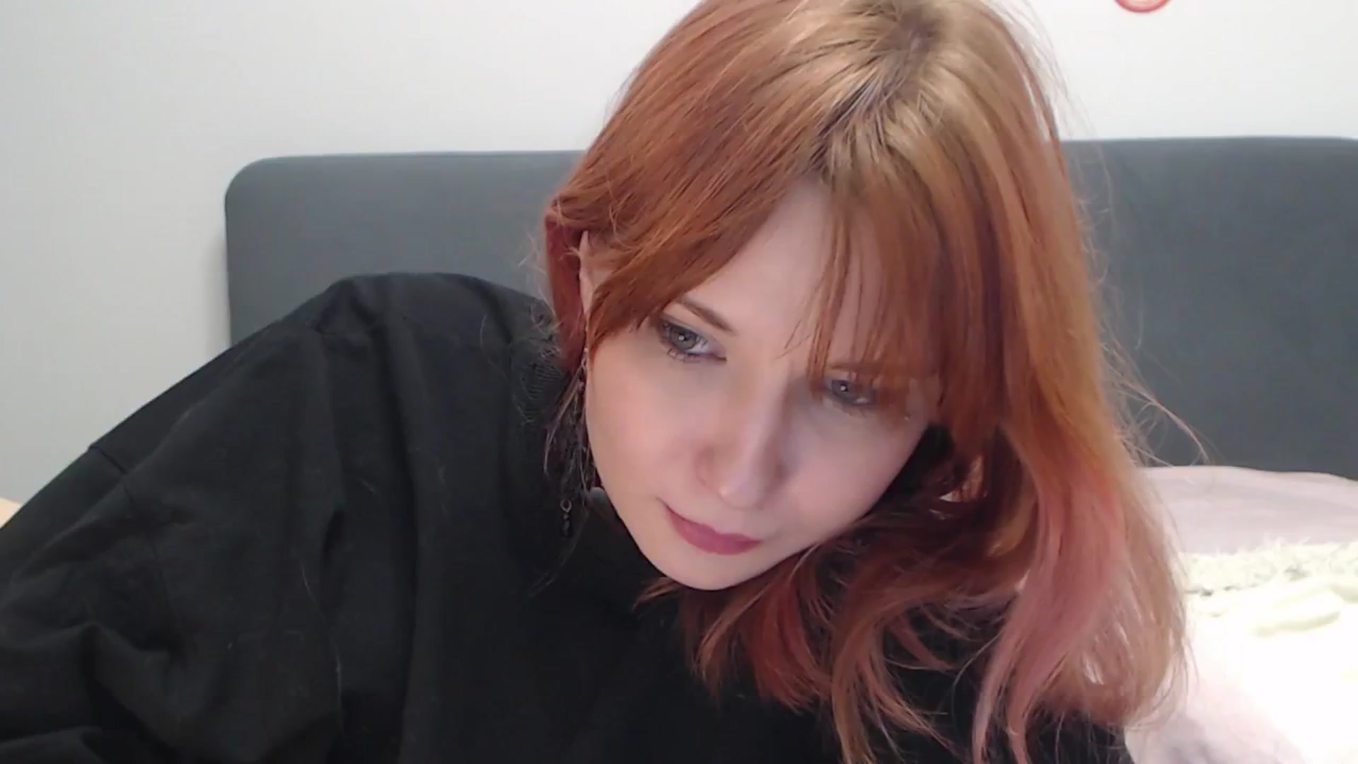 Gallery image thumbnail from Sleepy_AF's myfreecams stream on, 11/09/2025, 22:33 image 19 of 20