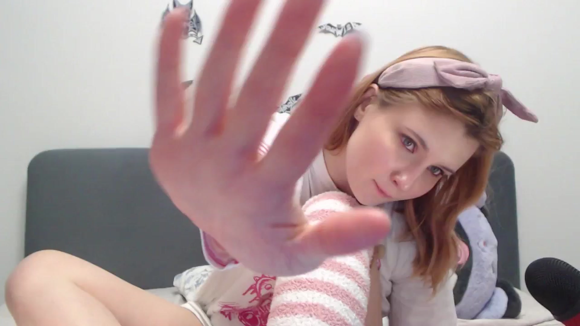 Gallery image thumbnail from Sleepy_AF's myfreecams stream on, 12/06/2025, 22:46 image 16 of 20