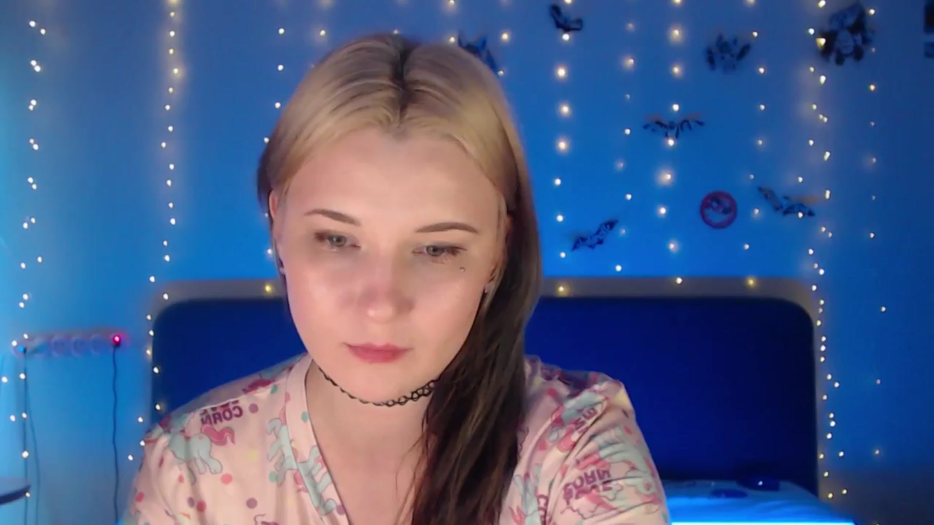 Gallery image thumbnail from Sleepy_AF's myfreecams stream on, 04/11/2026, 20:05 image 10 of 20