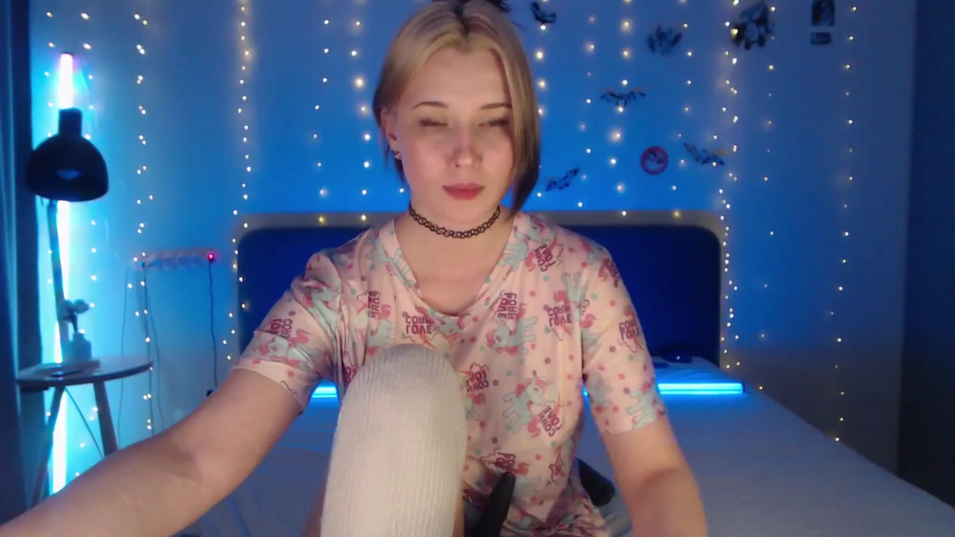 Gallery image thumbnail from Sleepy_AF's myfreecams stream on, 04/11/2026, 20:05 image 12 of 20