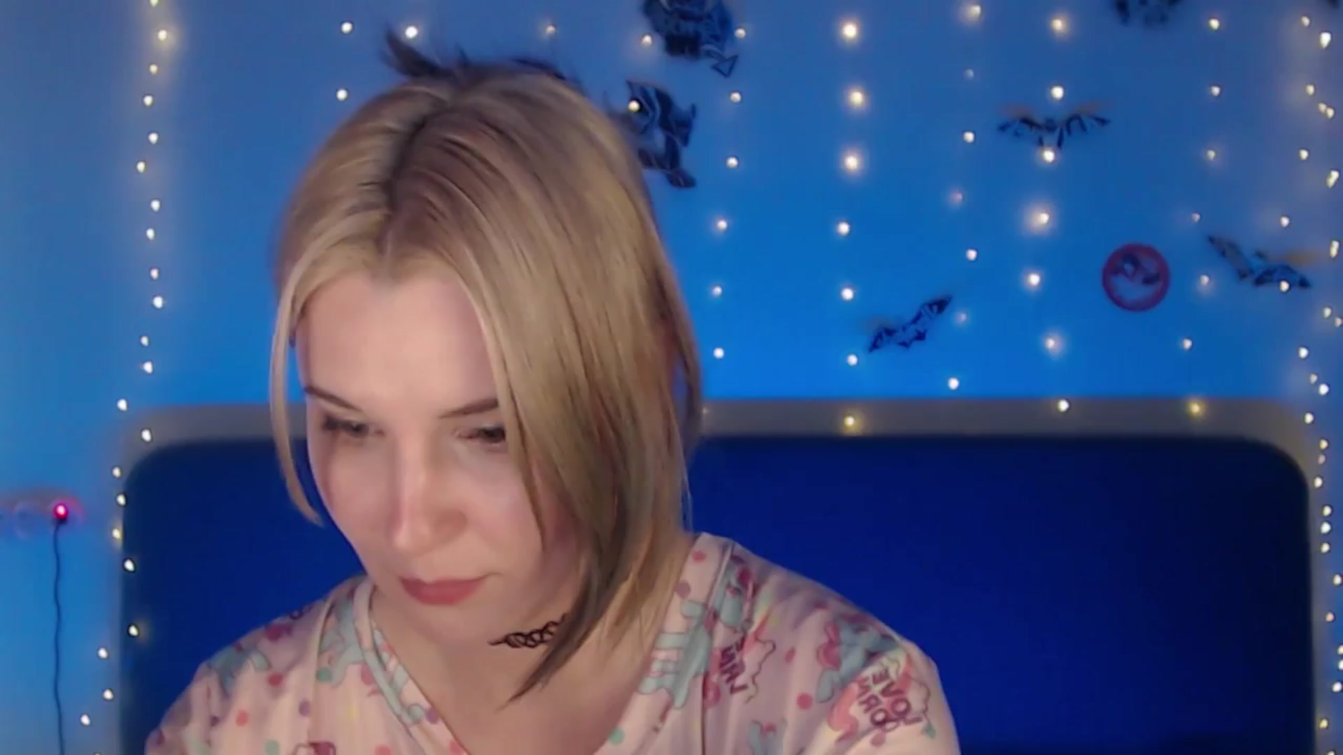 Gallery image thumbnail from Sleepy_AF's myfreecams stream on, 04/11/2026, 20:05 image 5 of 20