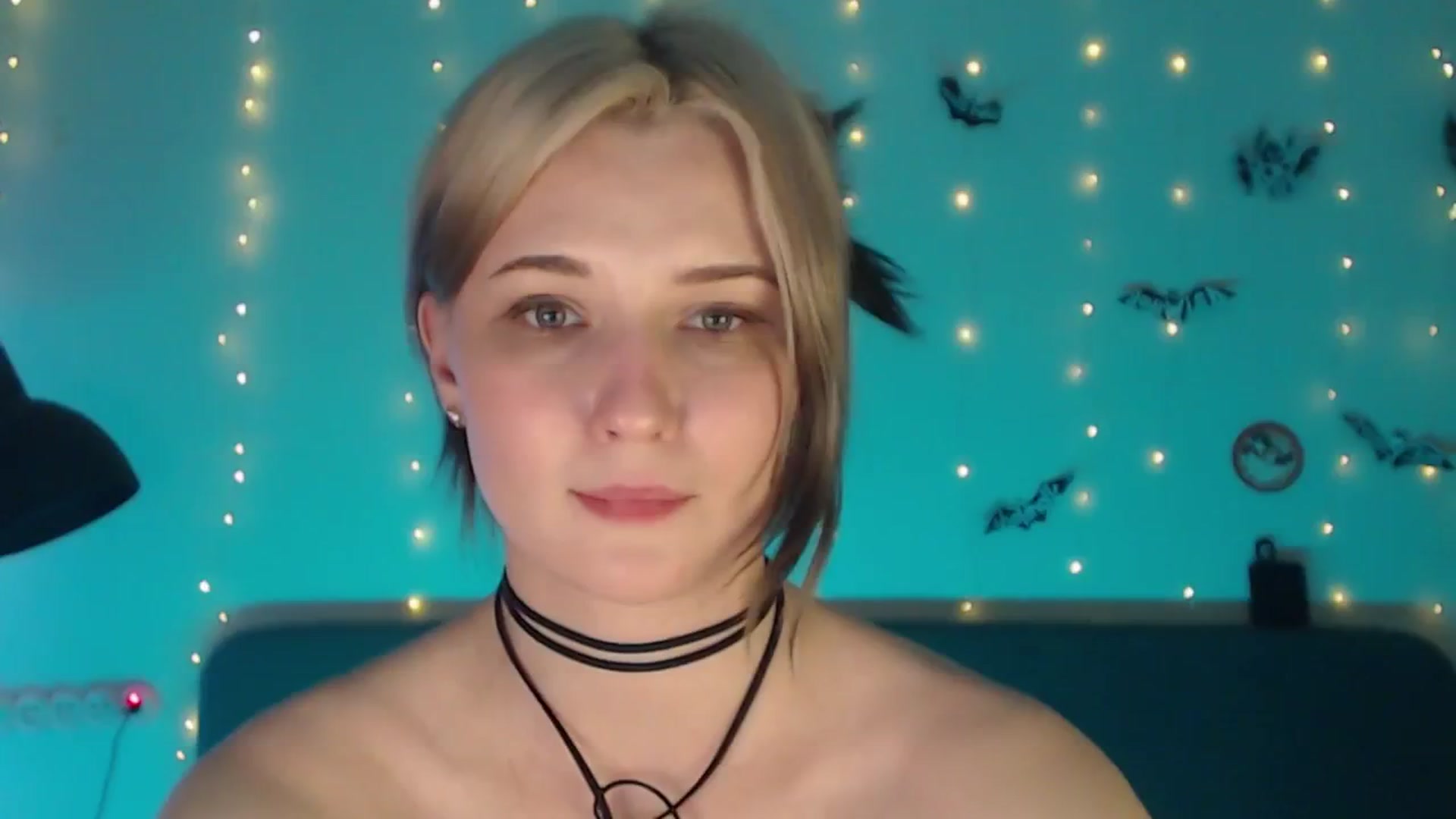 Gallery image thumbnail from Sleepy_AF's myfreecams stream on, 04/12/2026, 18:13 image 20 of 20