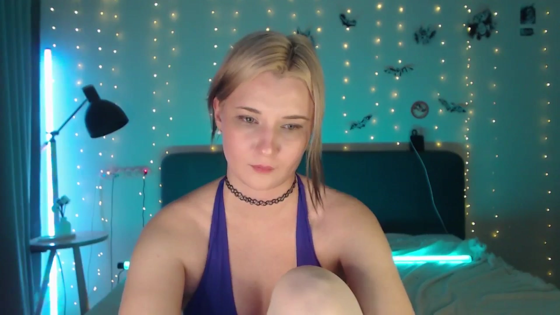 Gallery image thumbnail from Sleepy_AF's myfreecams stream on, 04/14/2026, 18:52 image 17 of 20