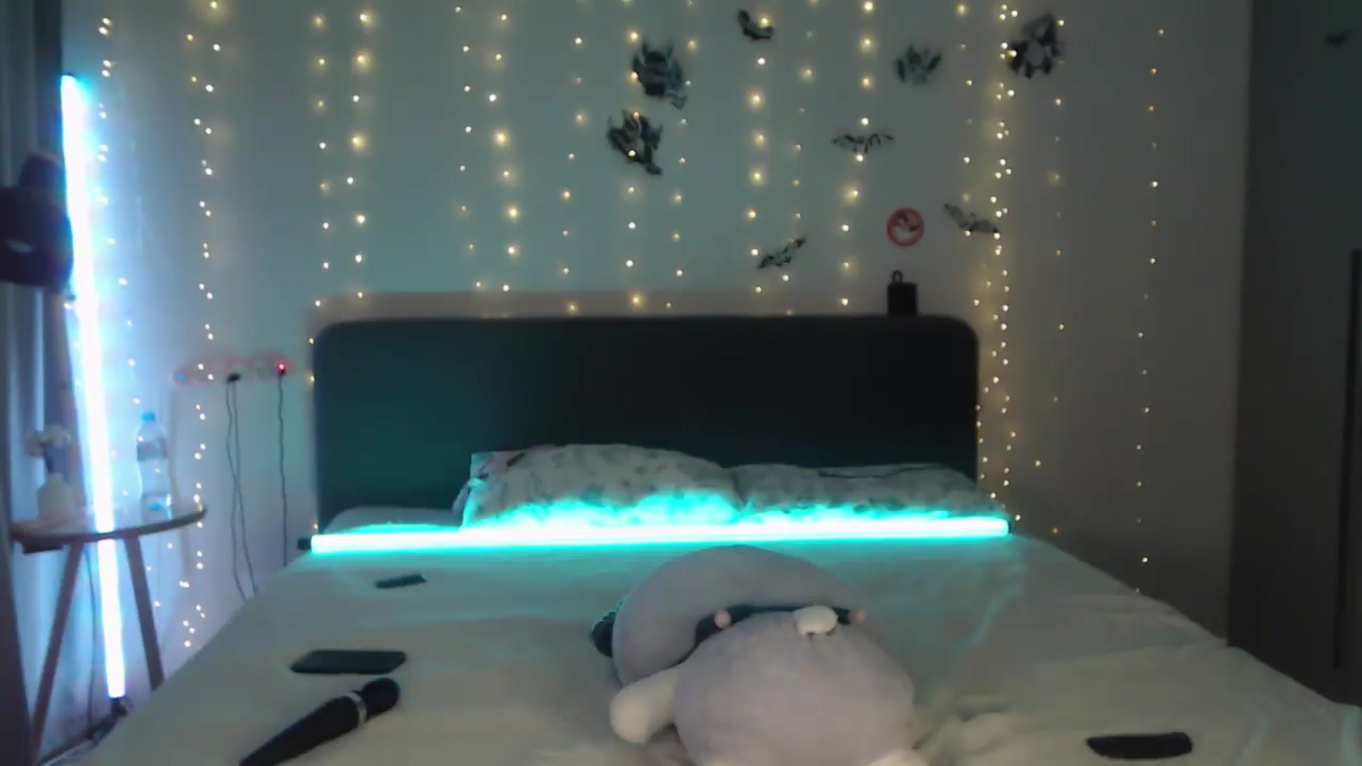 Gallery image thumbnail from Sleepy_AF's myfreecams stream on, 05/10/2026, 21:13 image 13 of 20