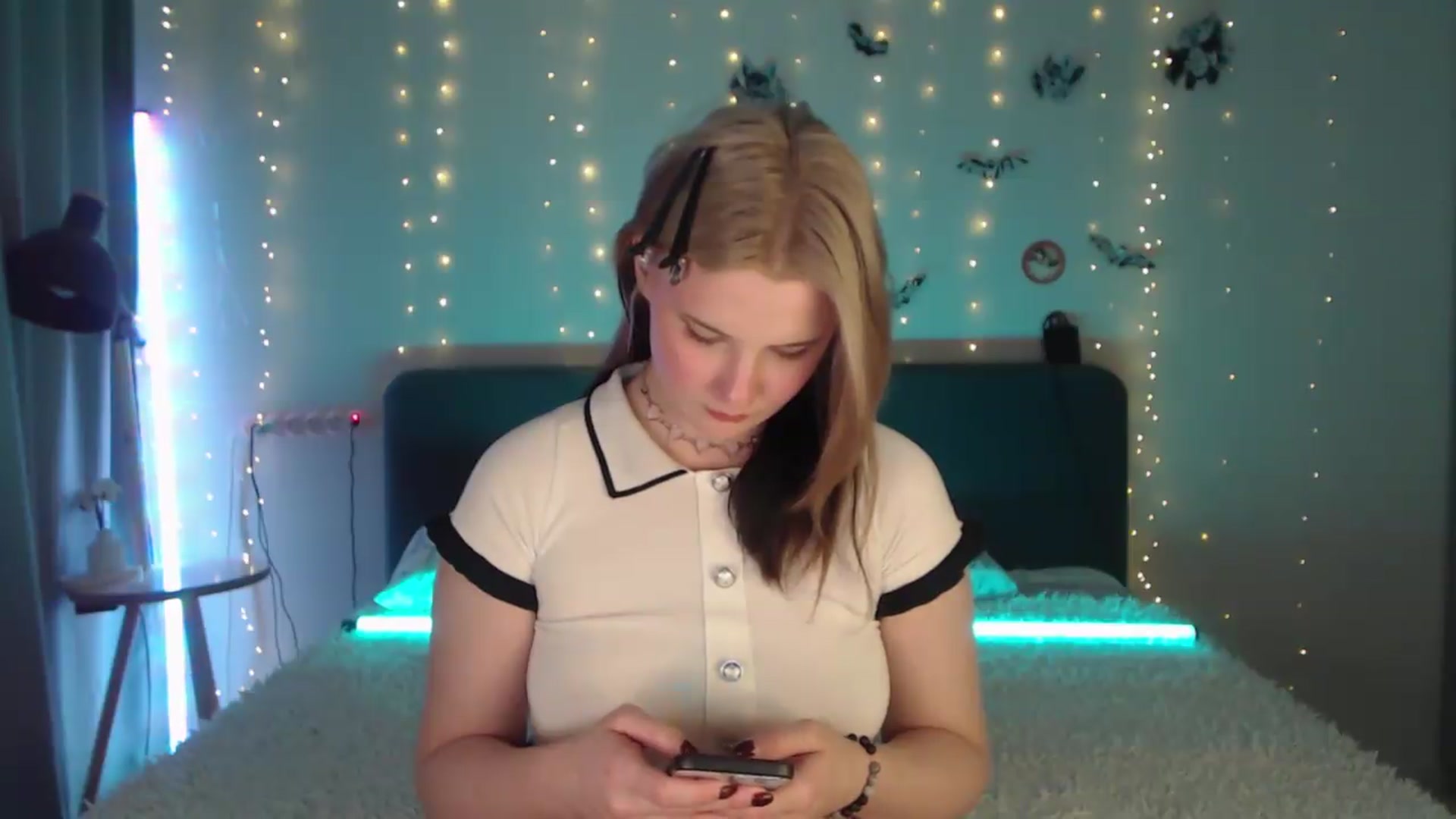 Gallery image thumbnail from Sleepy_AF's myfreecams stream on, 05/11/2026, 16:08 image 10 of 20