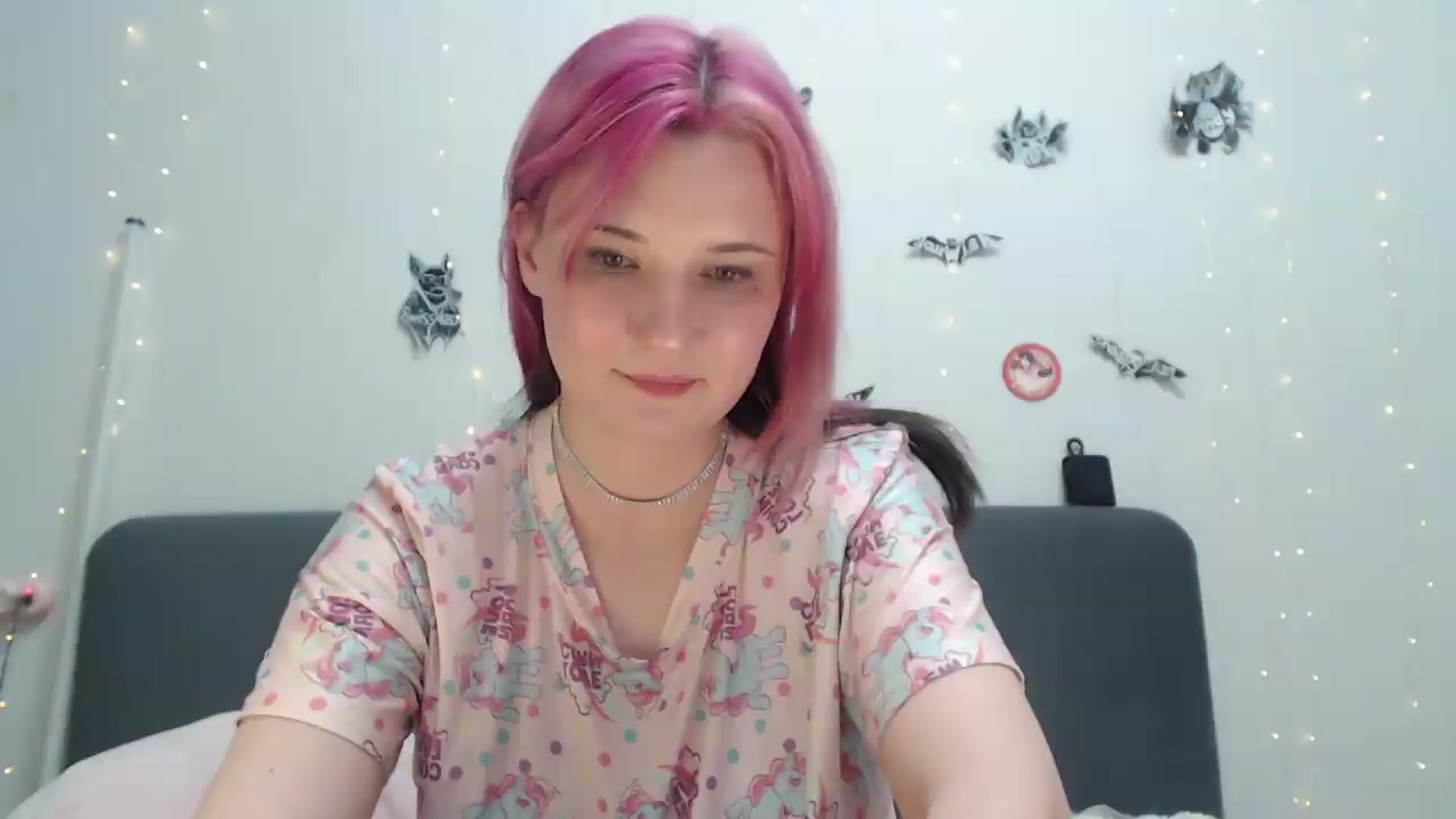 Gallery image thumbnail from Sleepy_AF's myfreecams stream on, 06/18/2026, 19:58 image 9 of 20