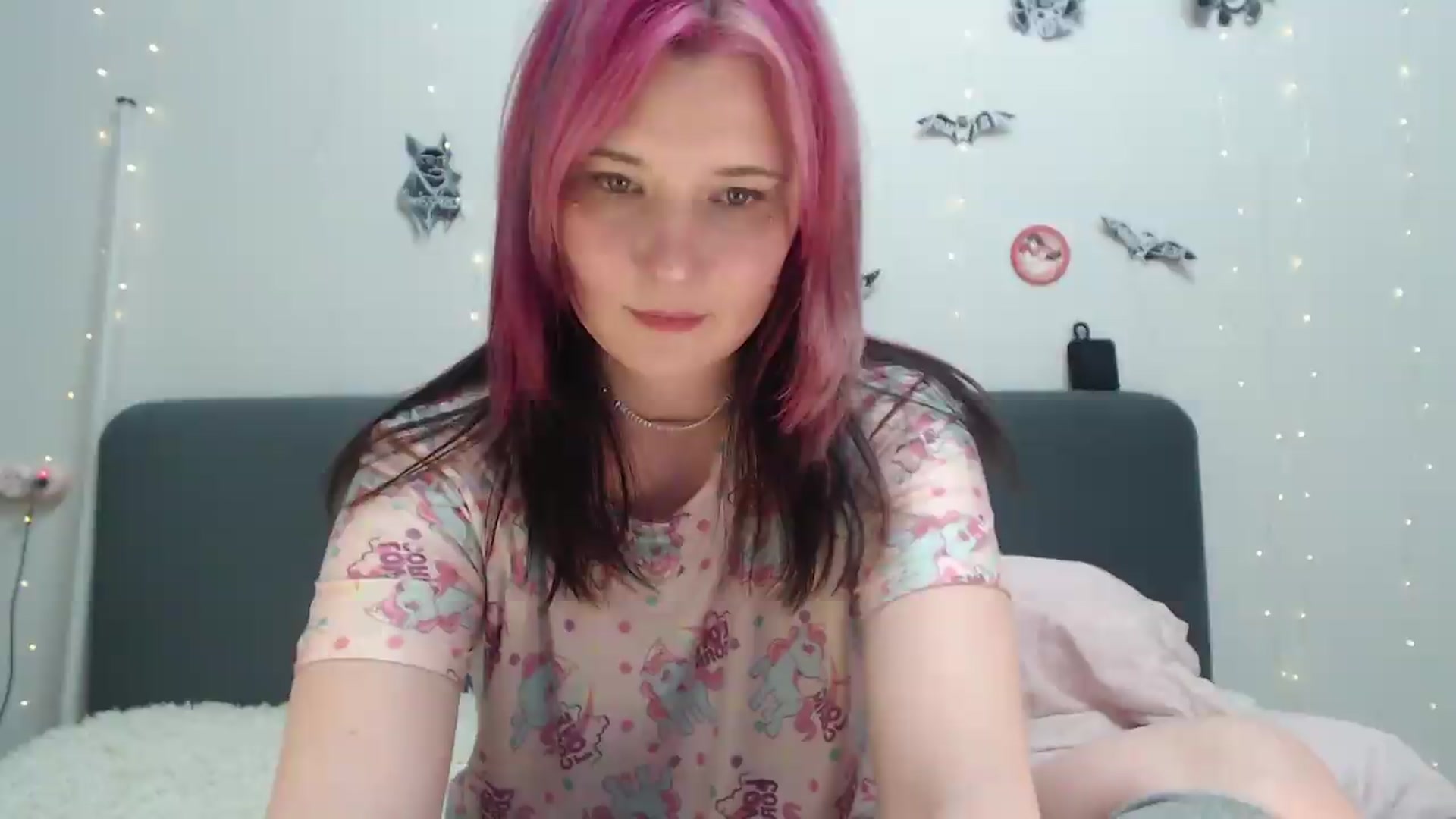 Gallery image thumbnail from Sleepy_AF's myfreecams stream on, 06/18/2026, 19:58 image 6 of 20