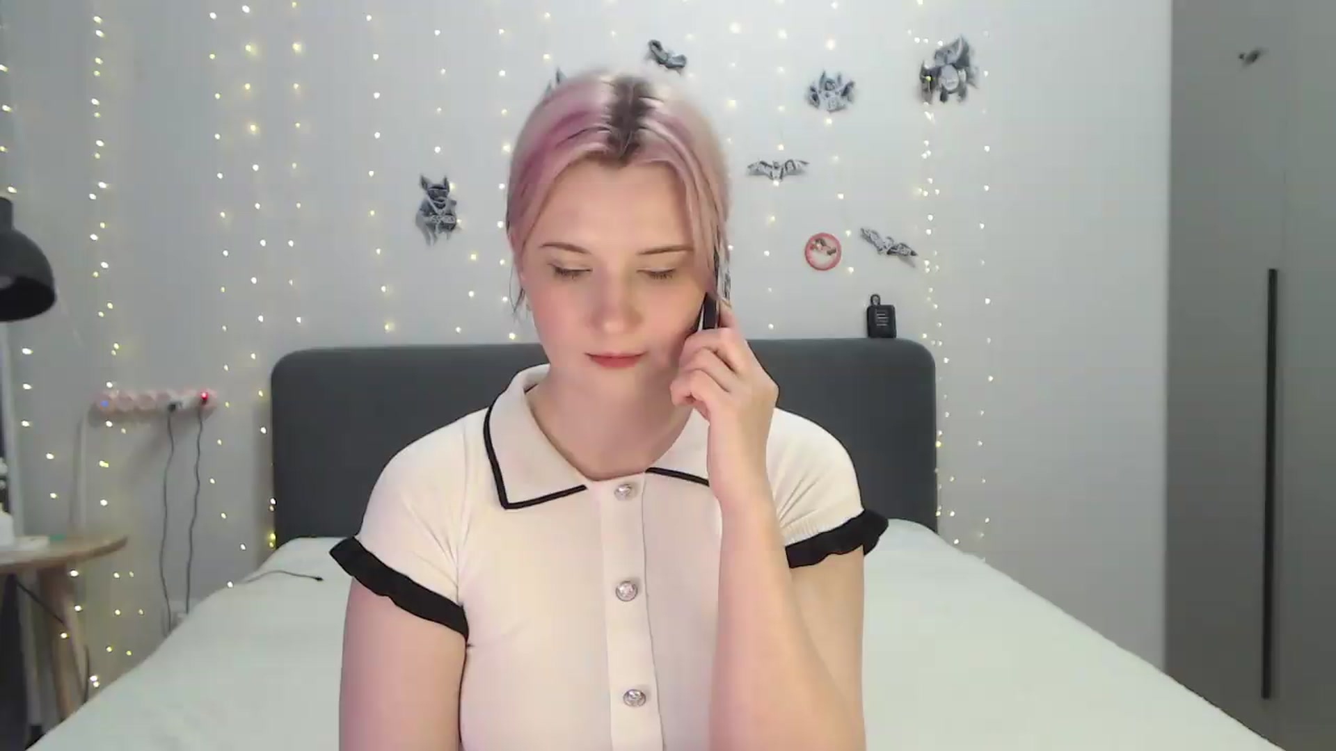 Gallery image thumbnail from Sleepy_AF's myfreecams stream on, 07/04/2026, 15:18 image 9 of 20
