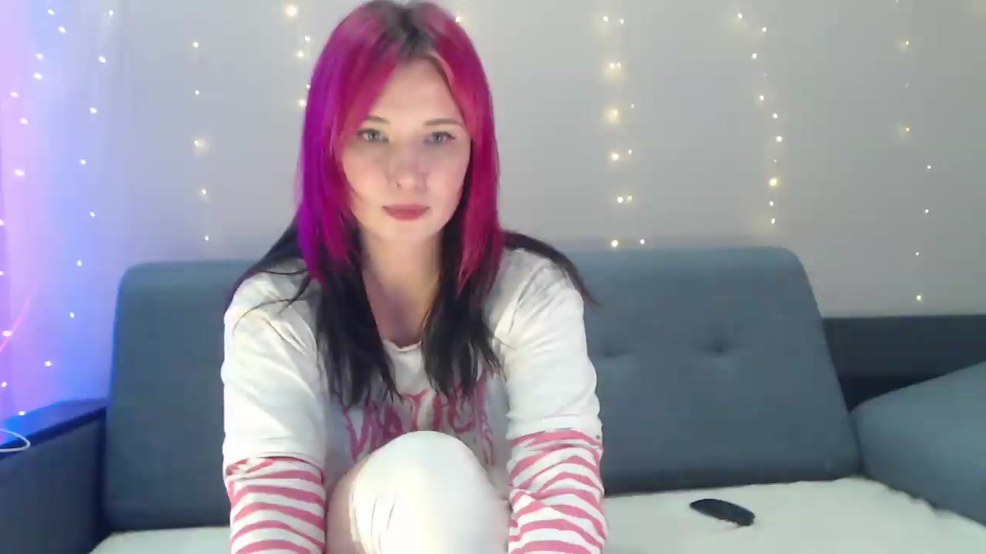 Gallery image thumbnail from Sleepy_AF's myfreecams stream on, 08/16/2026, 16:25 image 2 of 20