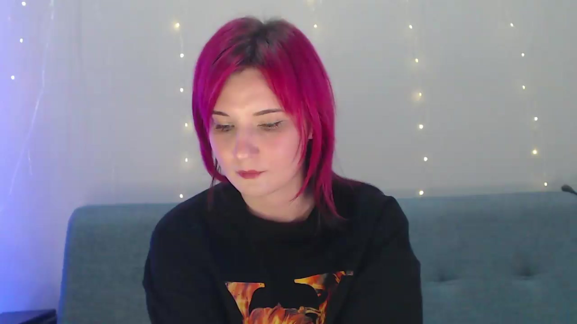 Gallery image thumbnail from Sleepy_AF's myfreecams stream on, 08/20/2026, 14:01 image 5 of 20