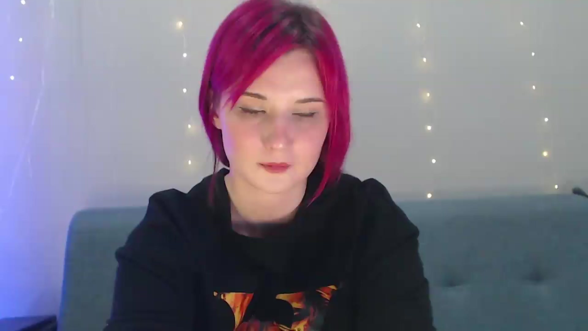 Gallery image thumbnail from Sleepy_AF's myfreecams stream on, 08/20/2026, 14:01 image 2 of 20