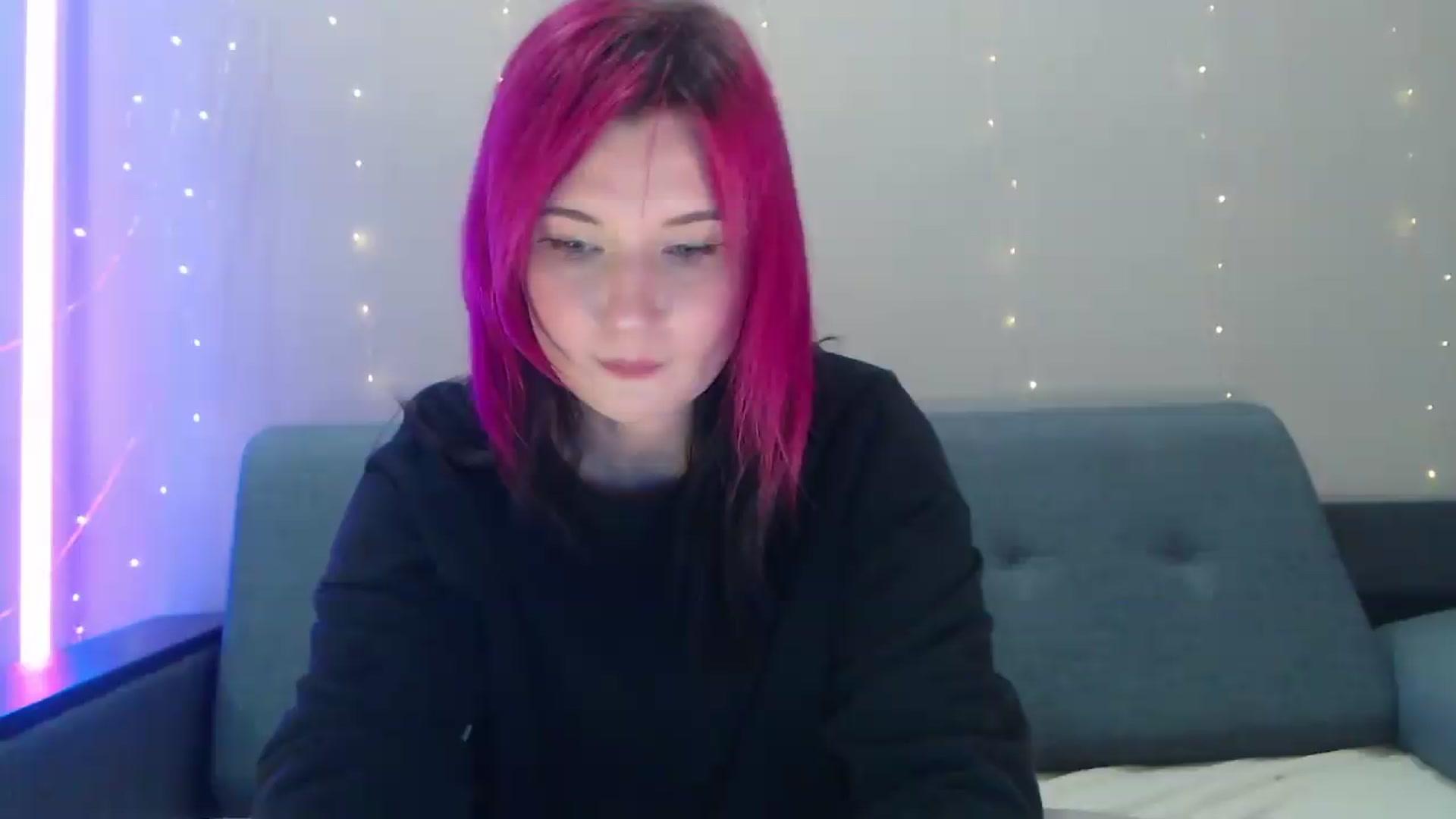 Gallery image thumbnail from Sleepy_AF's myfreecams stream on, 08/23/2026, 18:21 image 13 of 20
