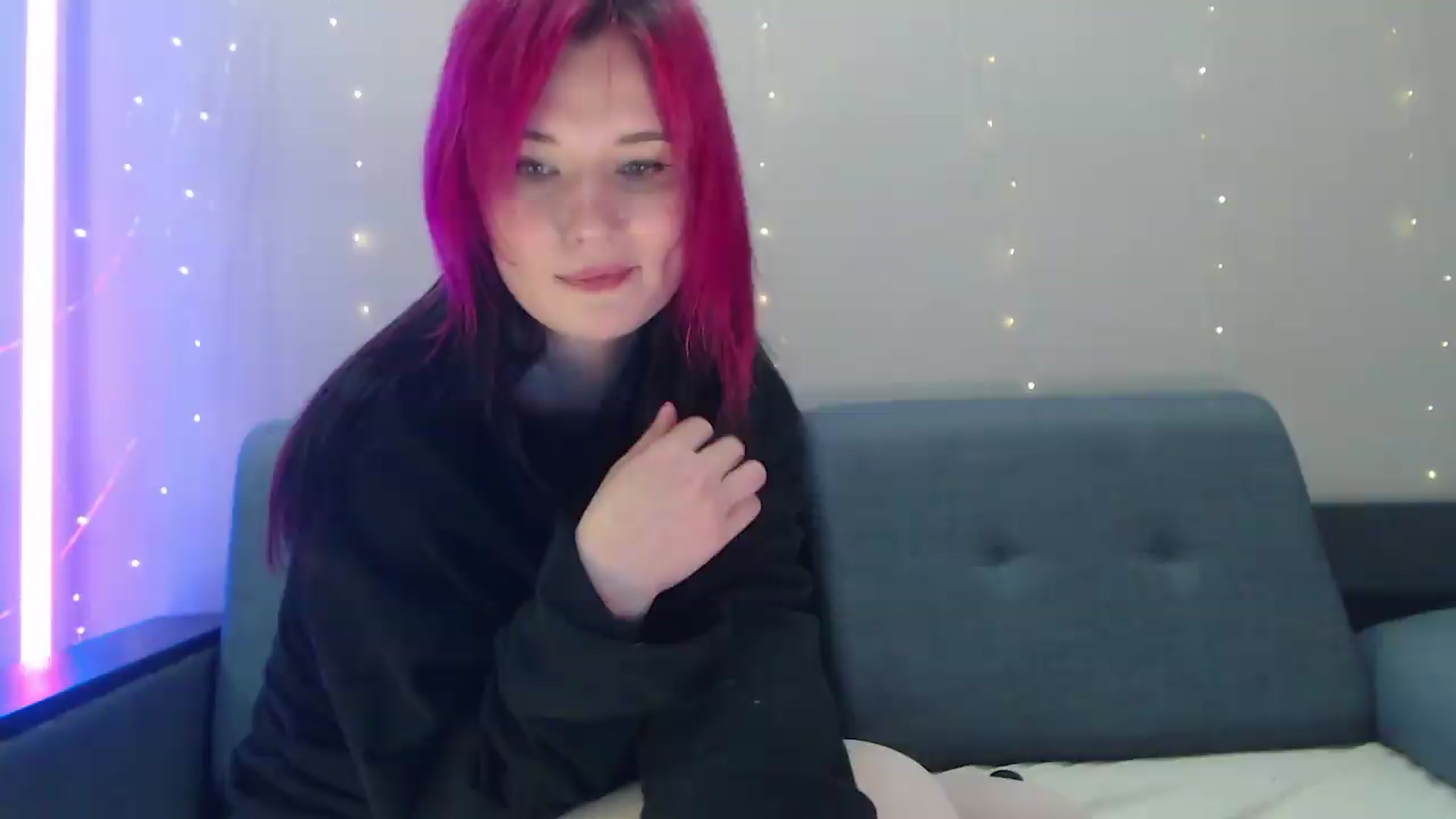 Gallery image thumbnail from Sleepy_AF's myfreecams stream on, 08/23/2026, 18:21 image 9 of 20