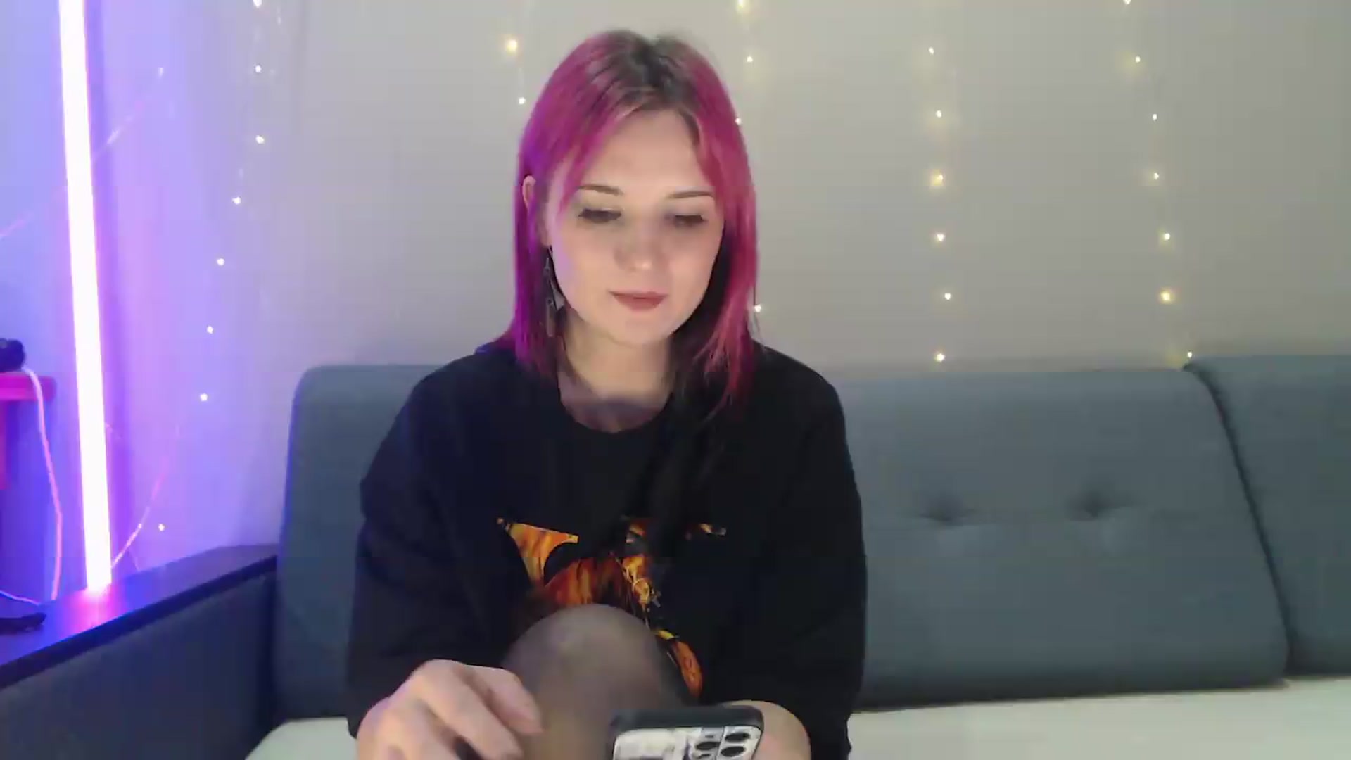 Gallery image thumbnail from Sleepy_AF's myfreecams stream on, 09/01/2026, 20:02 image 1 of 20