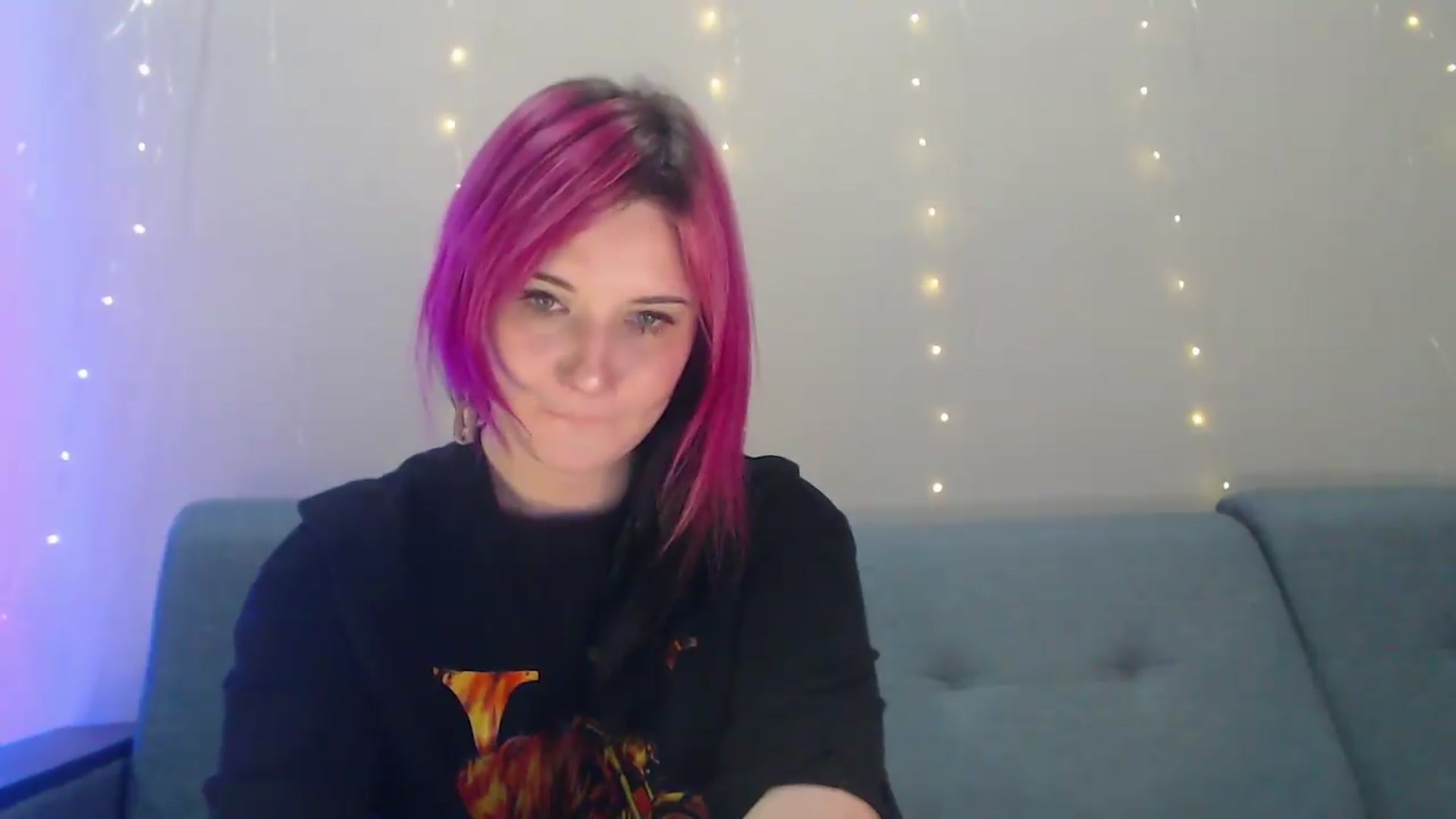 Gallery image thumbnail from Sleepy_AF's myfreecams stream on, 09/01/2026, 20:02 image 4 of 20