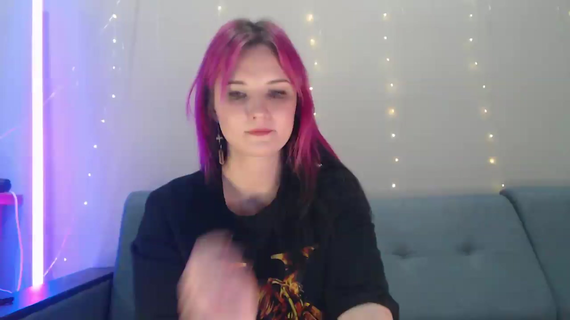 Gallery image thumbnail from Sleepy_AF's myfreecams stream on, 09/01/2026, 20:02 image 2 of 20