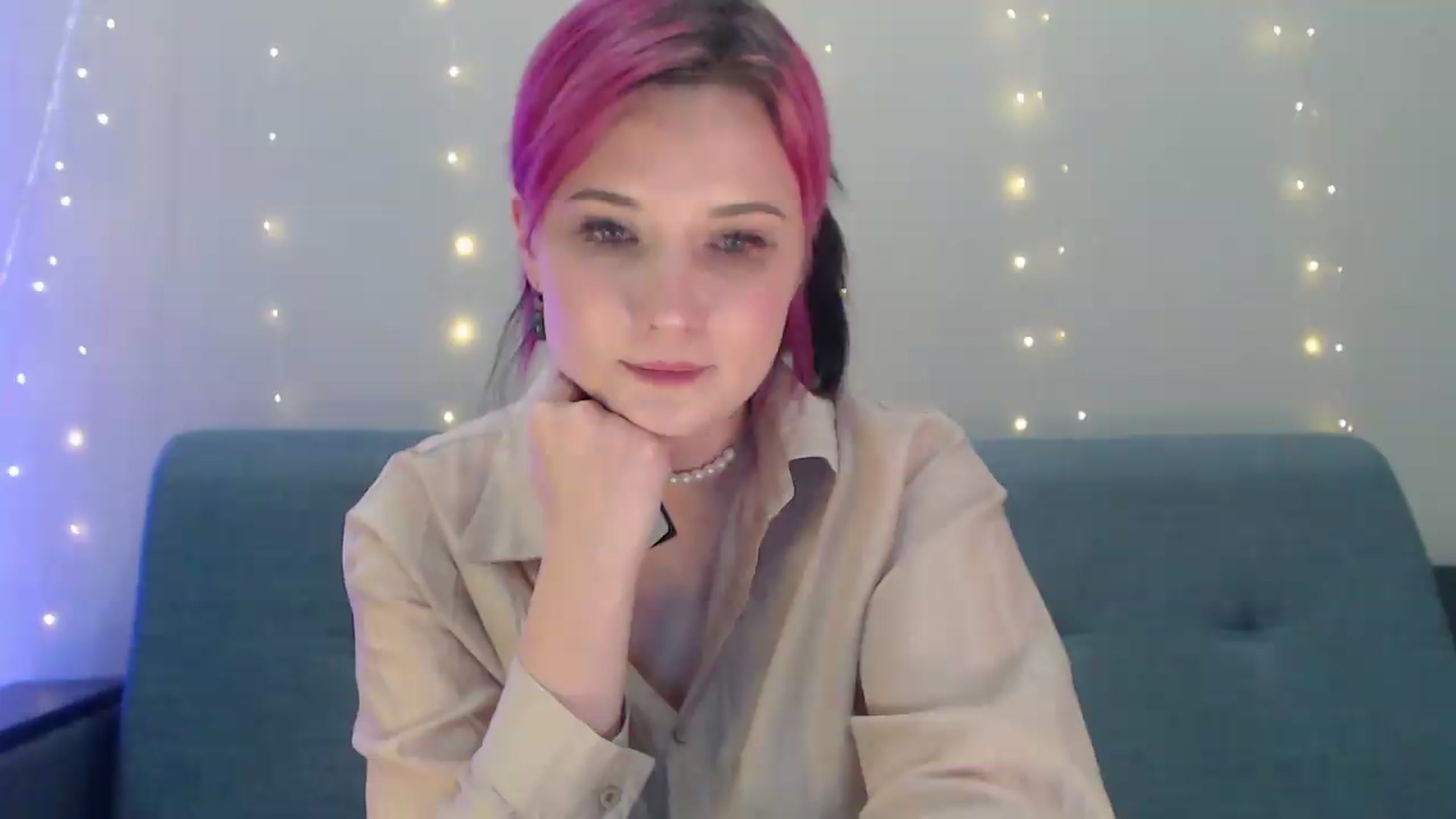 Gallery image thumbnail from Sleepy_AF's myfreecams stream on, 09/04/2026, 21:17 image 3 of 20