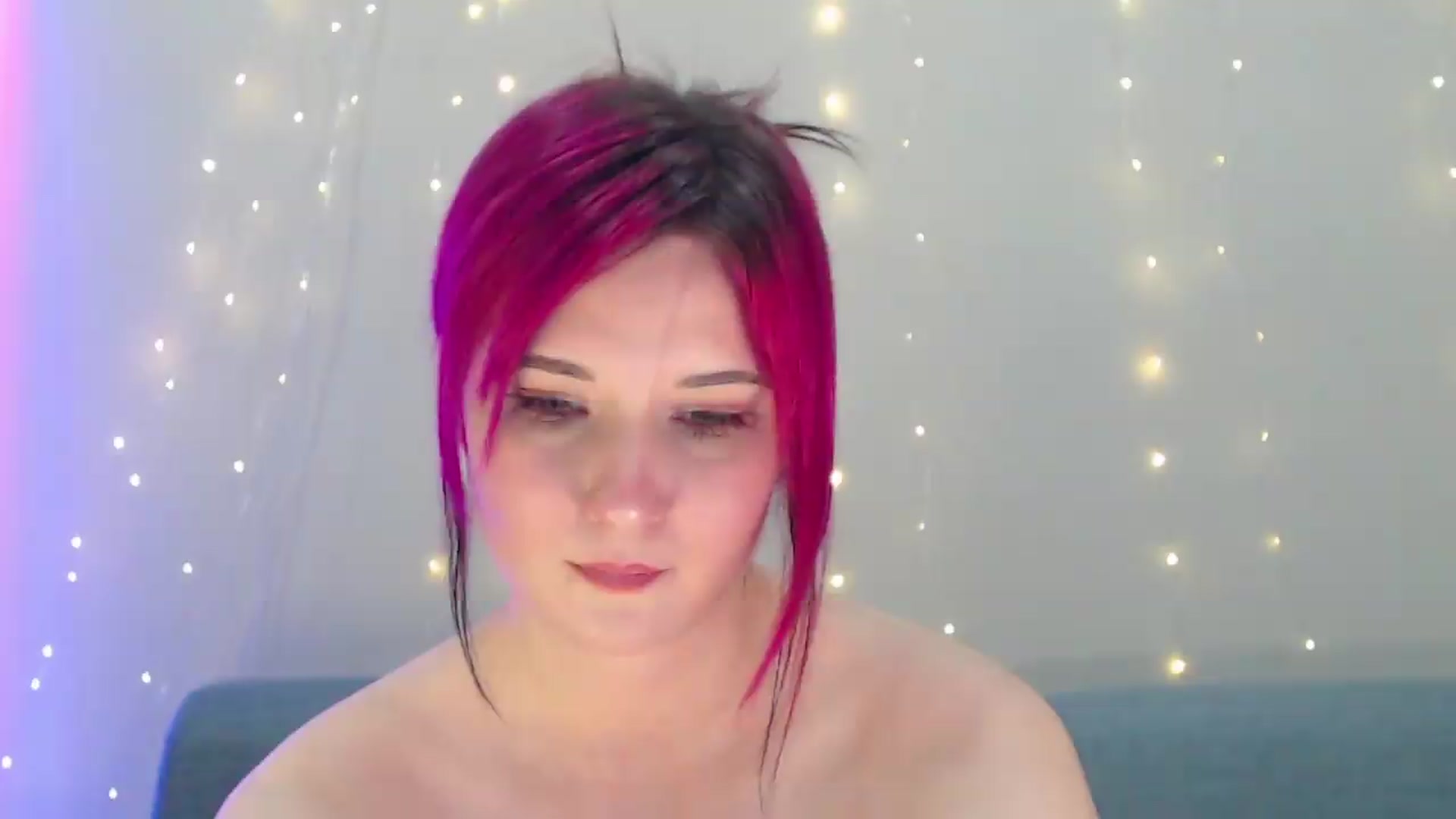 Gallery image thumbnail from Sleepy_AF's myfreecams stream on, 09/12/2026, 17:20 image 2 of 20
