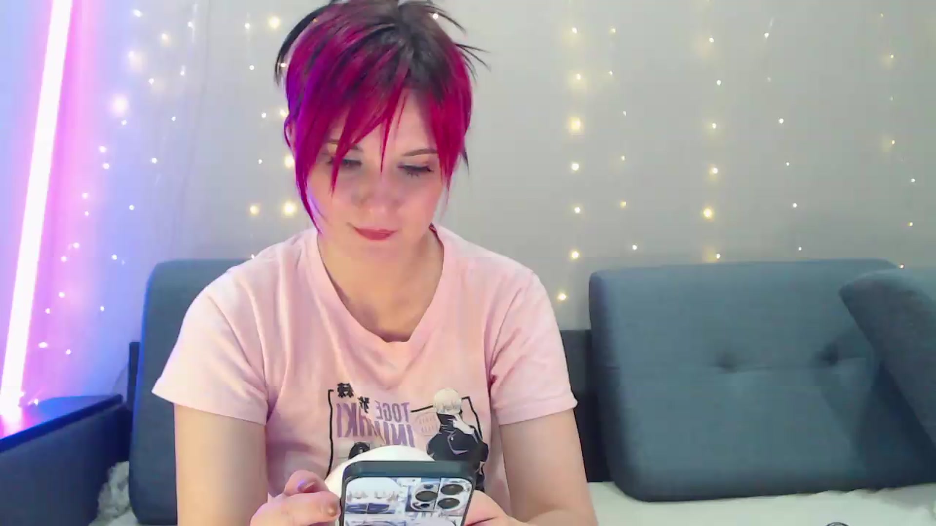 Gallery image thumbnail from Sleepy_AF's myfreecams stream on, 09/12/2026, 22:51 image 17 of 20