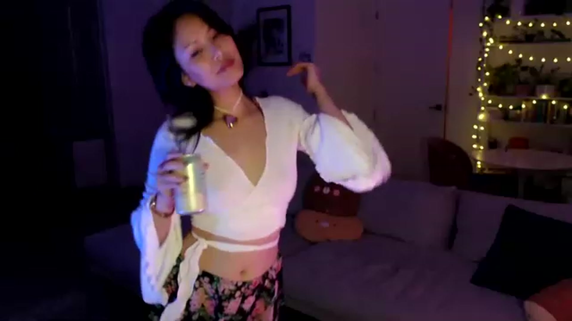 Gallery image thumbnail from Sleepych3w's myfreecams stream on, 02/11/2023, 07:59 image 11 of 20