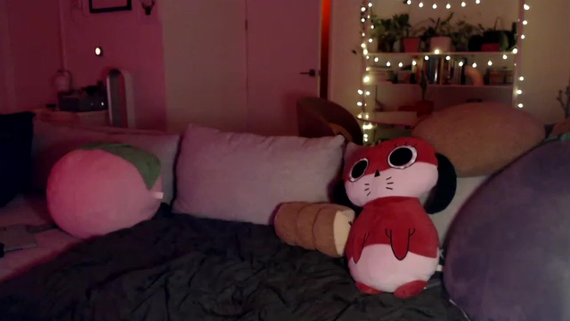 Gallery image thumbnail from Sleepych3w's myfreecams stream on, 02/24/2023, 05:52 image 8 of 20