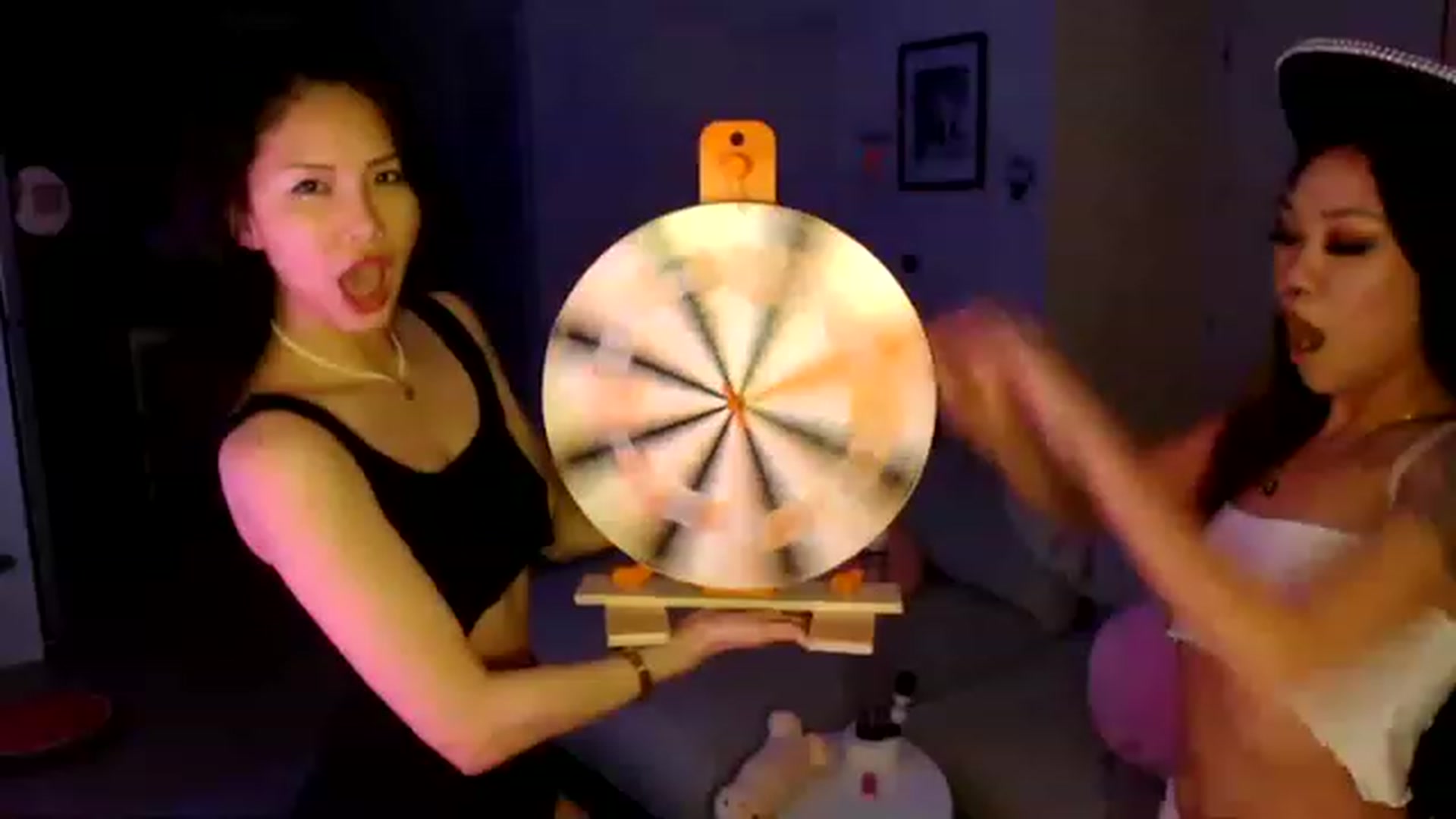 Gallery image thumbnail from Sleepych3w's myfreecams stream on, 02/27/2023, 05:26 image 12 of 20