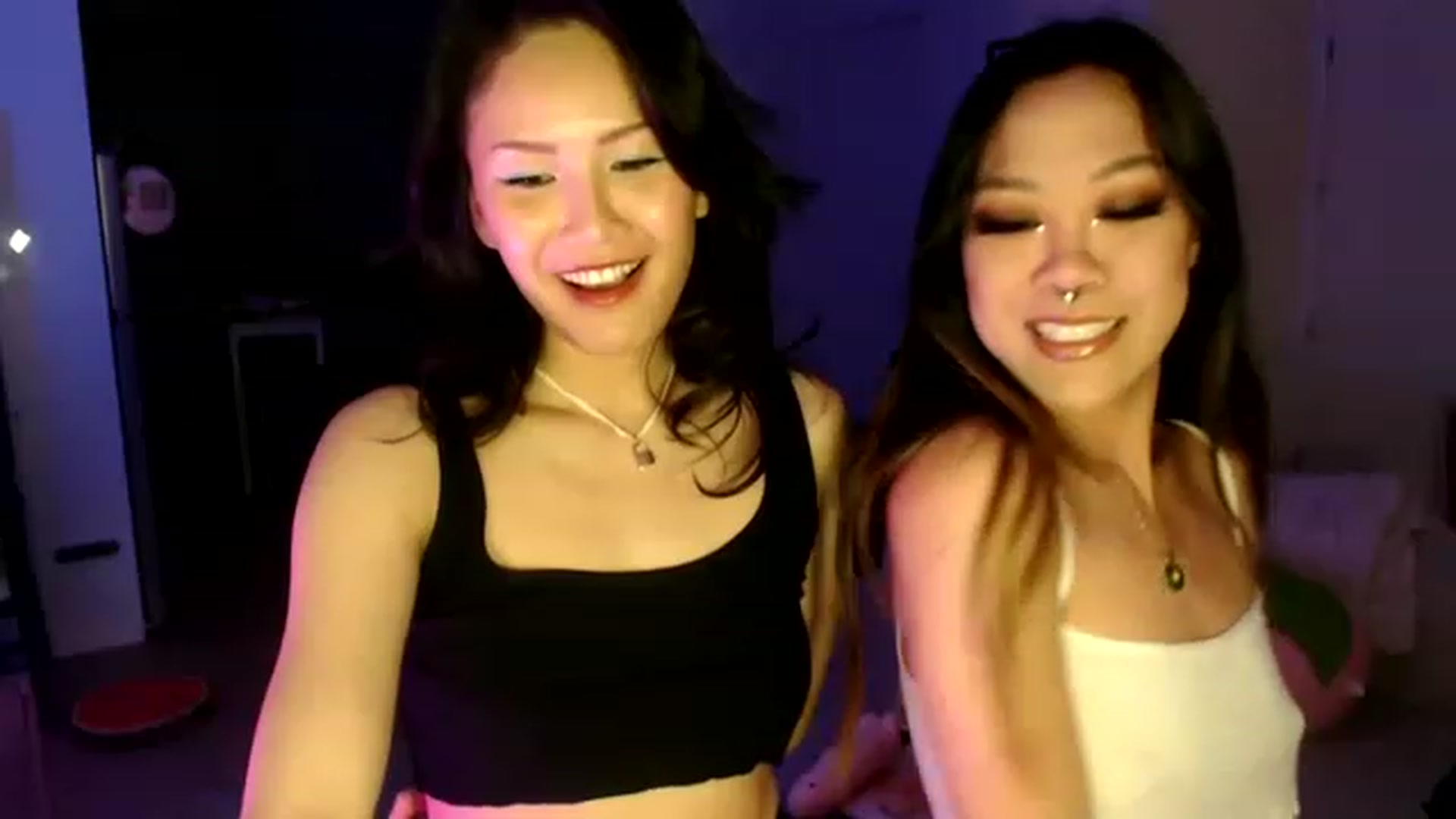 Gallery image thumbnail from Sleepych3w's myfreecams stream on, 02/27/2023, 05:26 image 2 of 20