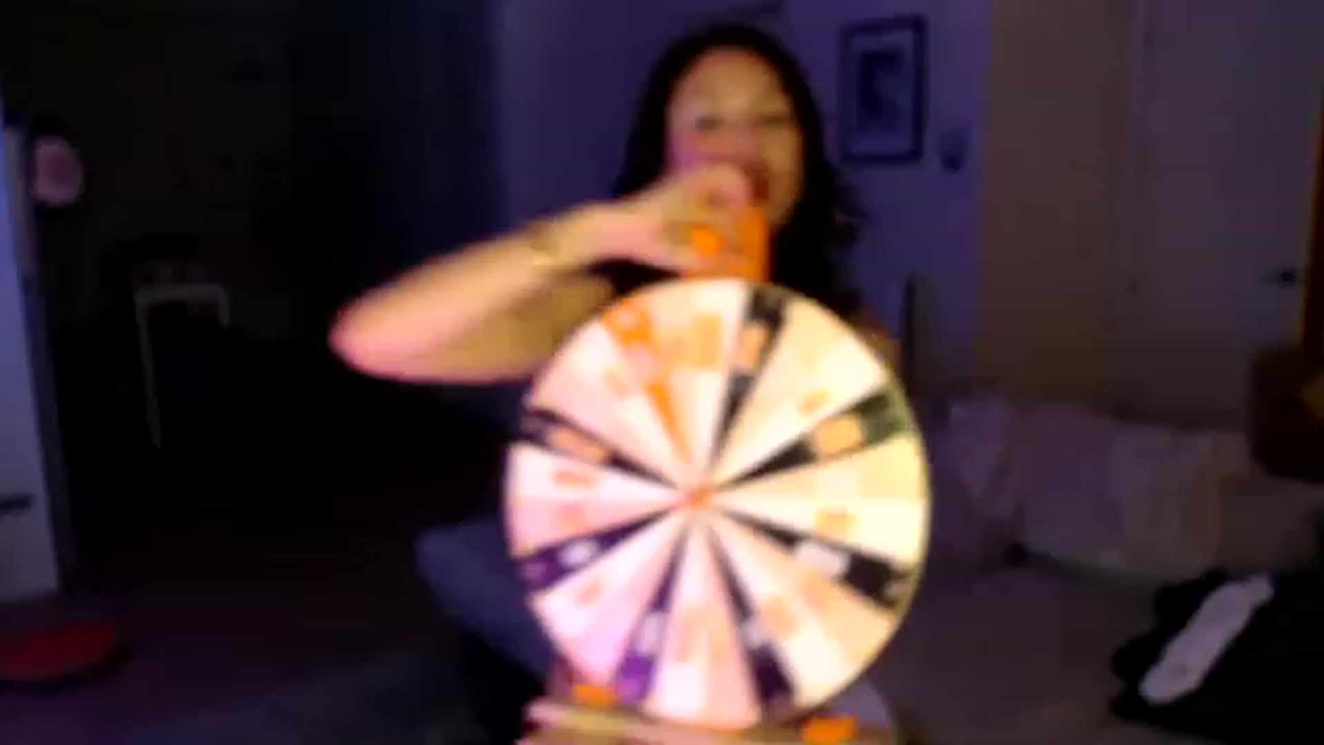 Gallery image thumbnail from Sleepych3w's myfreecams stream on, 02/27/2023, 07:21 image 14 of 20