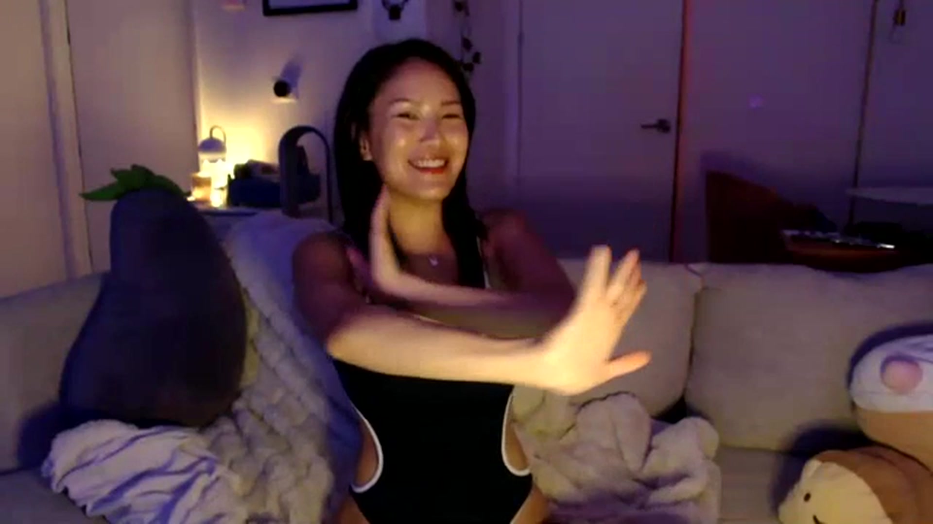 Gallery image thumbnail from Sleepych3w's myfreecams stream on, 07/20/2023, 03:19 image 12 of 20