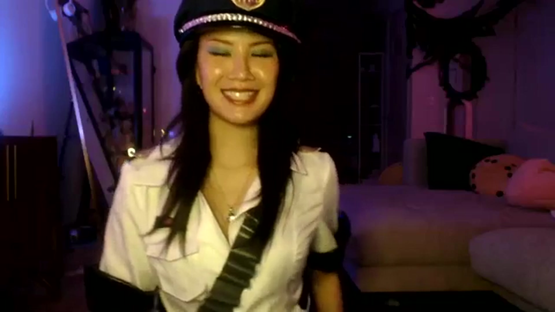Gallery image thumbnail from Sleepych3w's myfreecams stream on, 10/13/2023, 07:41 image 3 of 20