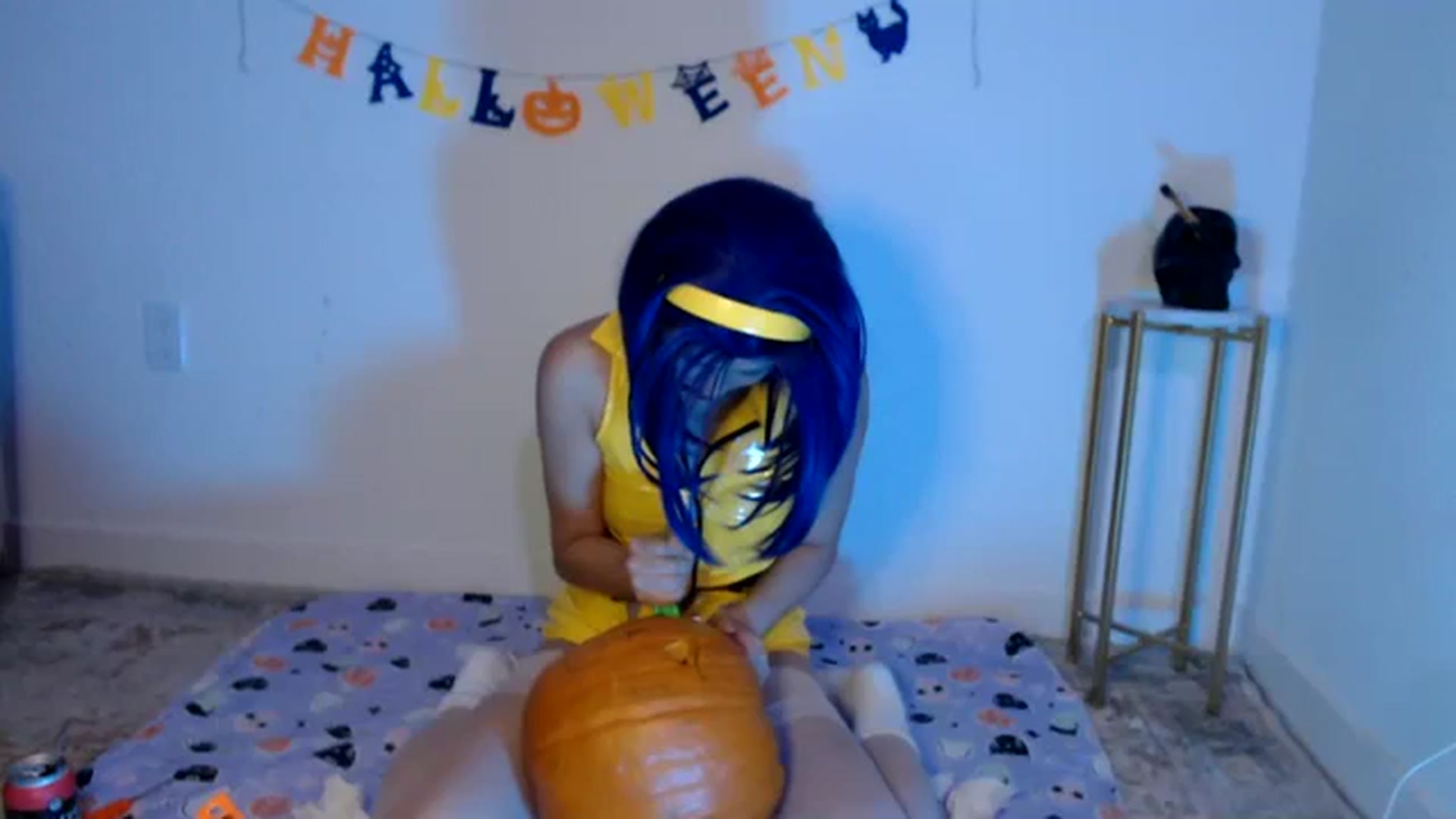 Gallery image thumbnail from Sleepych3w's myfreecams stream on, 10/27/2023, 05:55 image 6 of 20