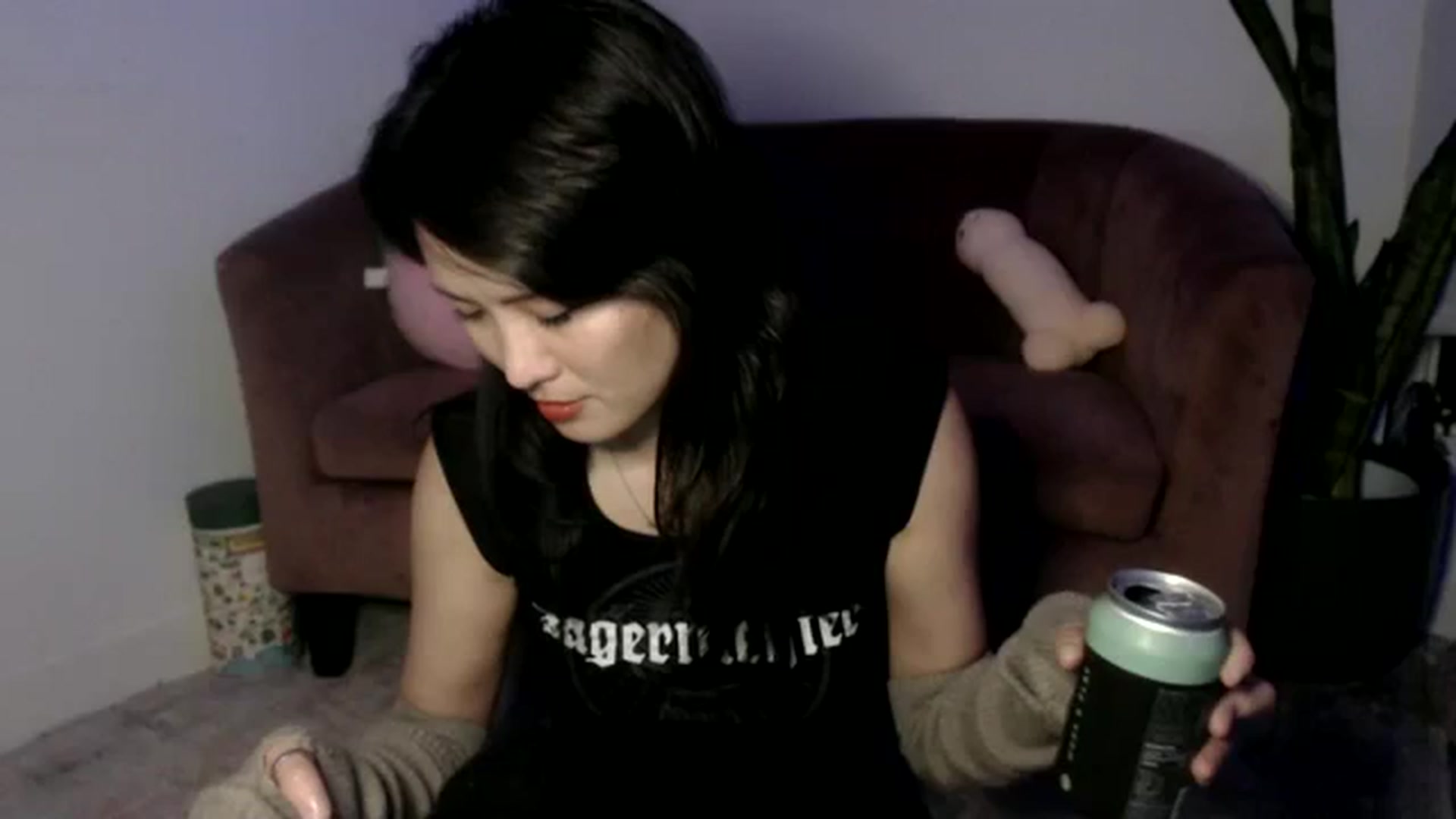 Gallery image thumbnail from Sleepych3w's myfreecams stream on, 11/08/2023, 05:00 image 1 of 20