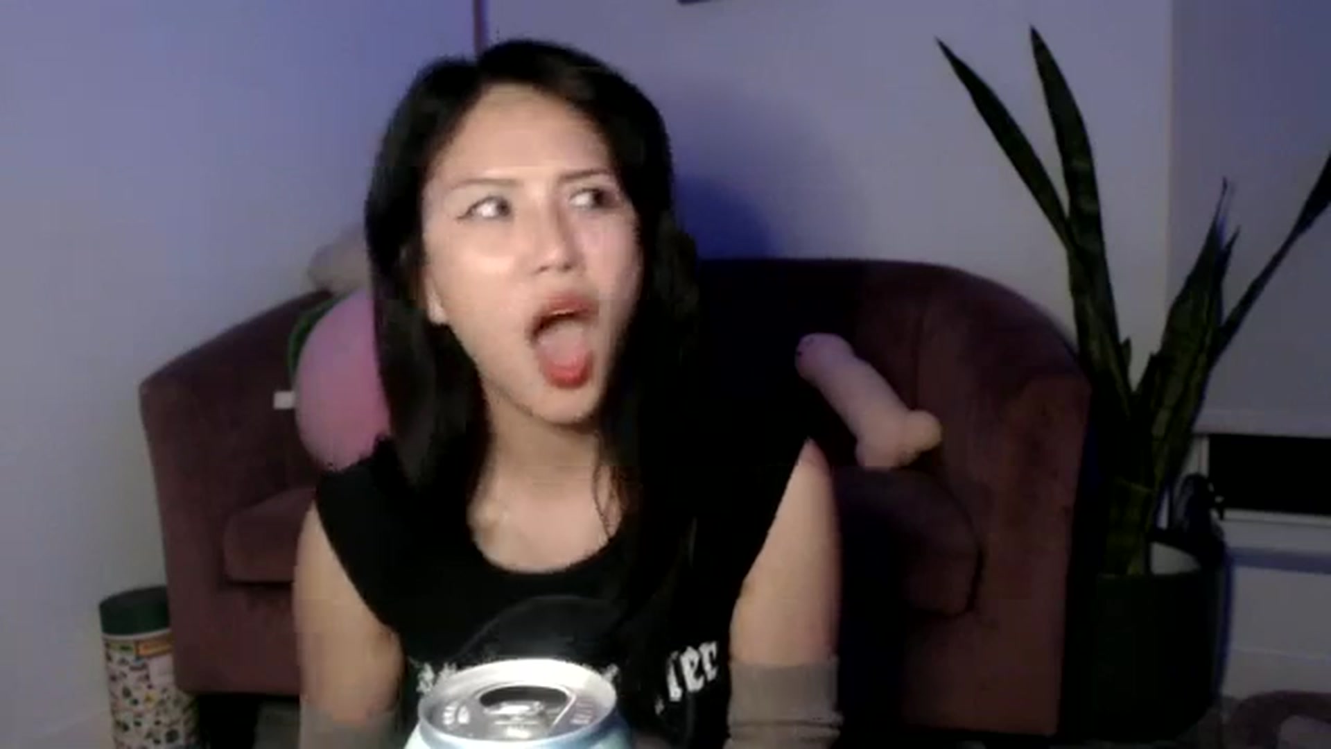 Gallery image thumbnail from Sleepych3w's myfreecams stream on, 11/08/2023, 05:00 image 19 of 20