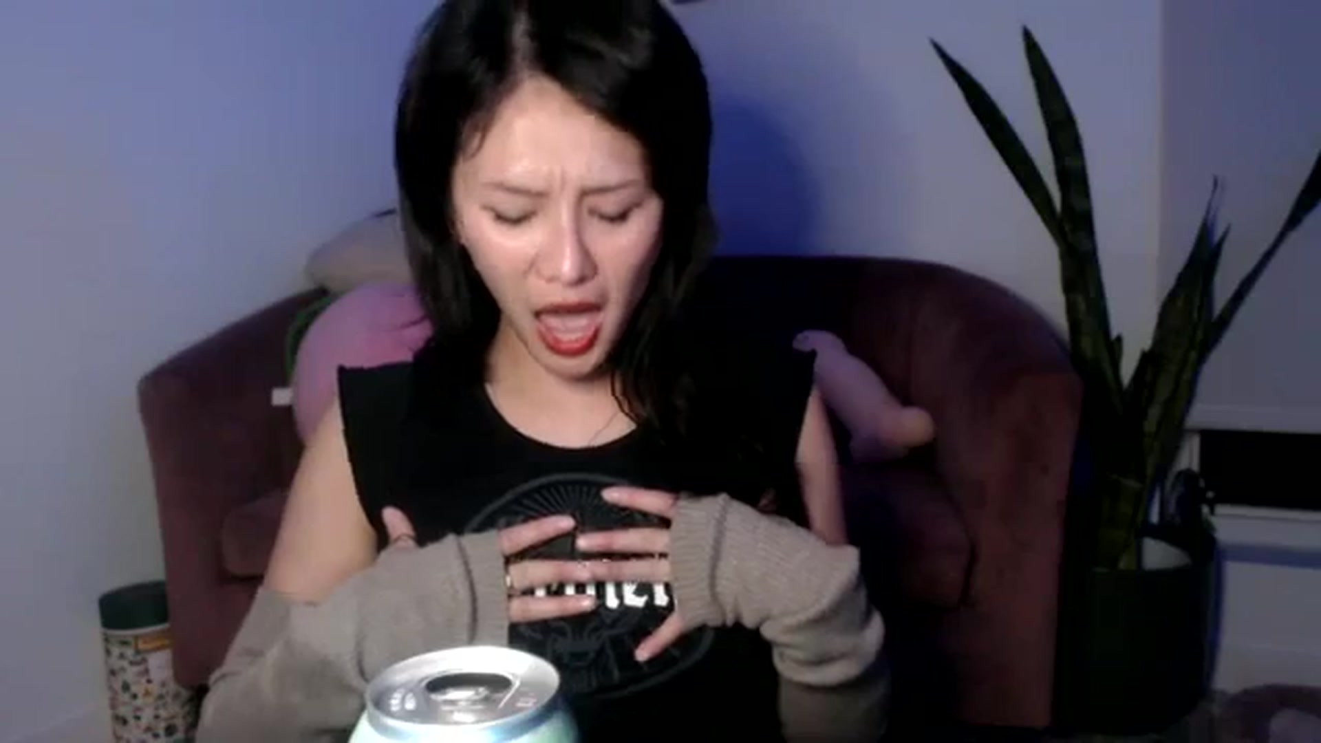 Gallery image thumbnail from Sleepych3w's myfreecams stream on, 11/08/2023, 05:00 image 18 of 20