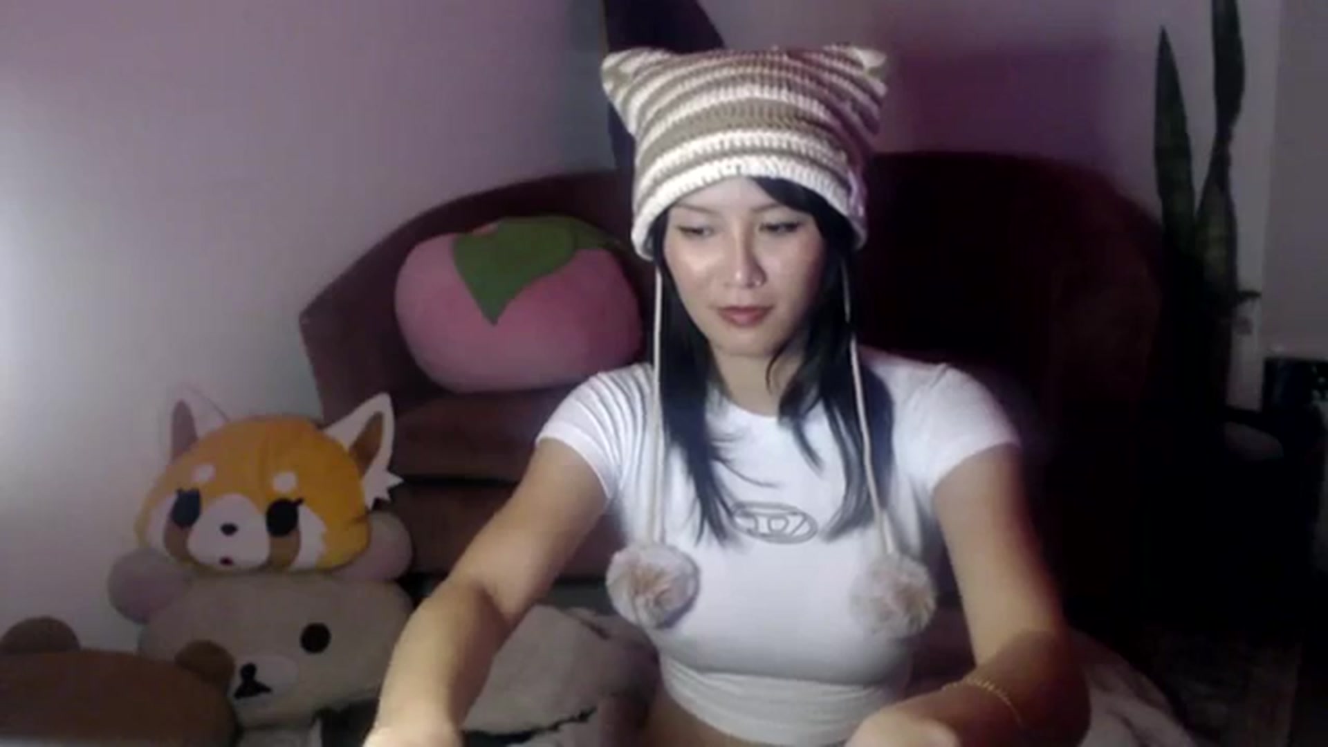 Gallery image thumbnail from Sleepych3w's myfreecams stream on, 01/12/2024, 05:13 image 20 of 20