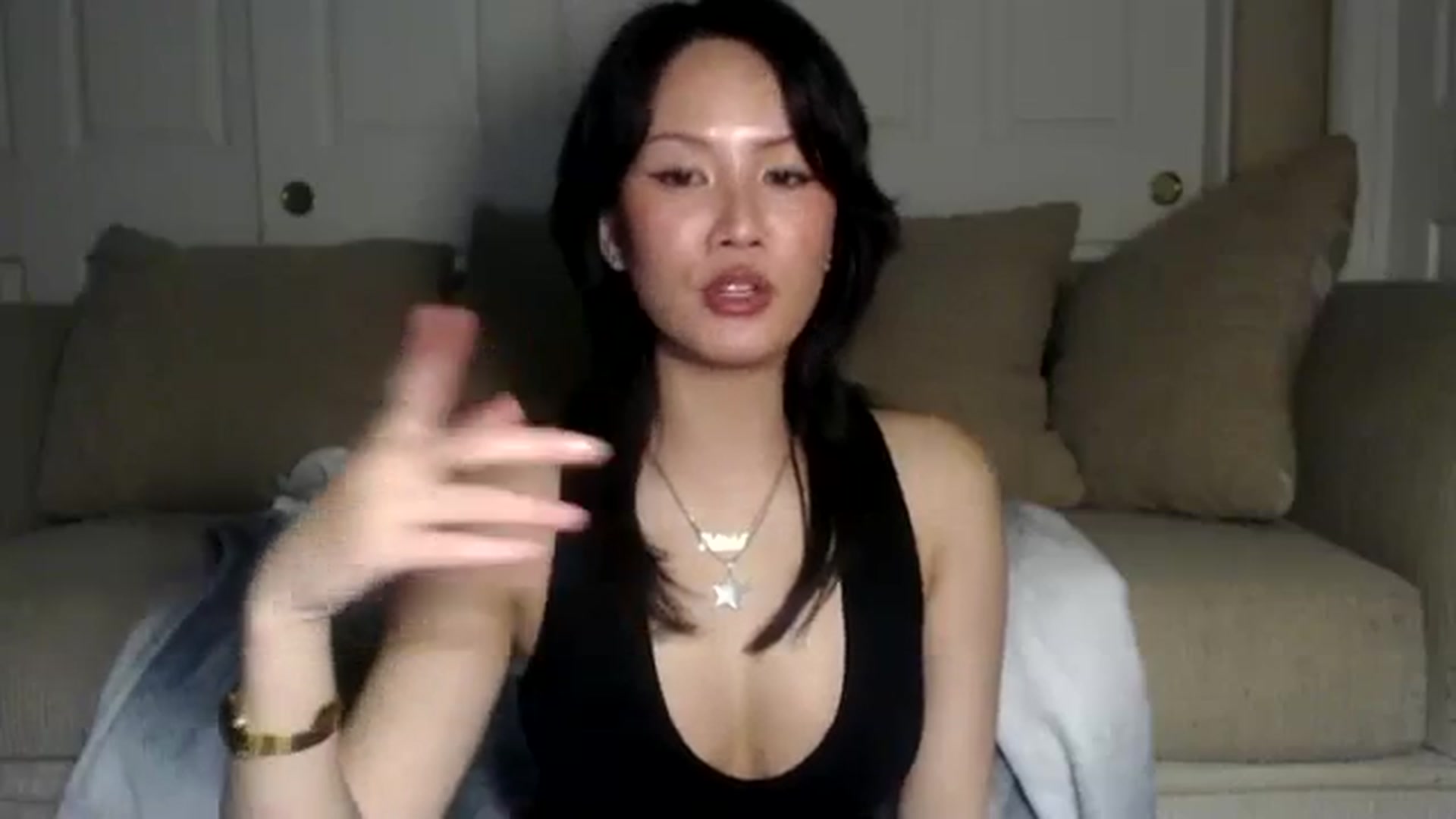 Gallery image thumbnail from Sleepych3w's myfreecams stream on, 02/23/2024, 05:51 image 6 of 20
