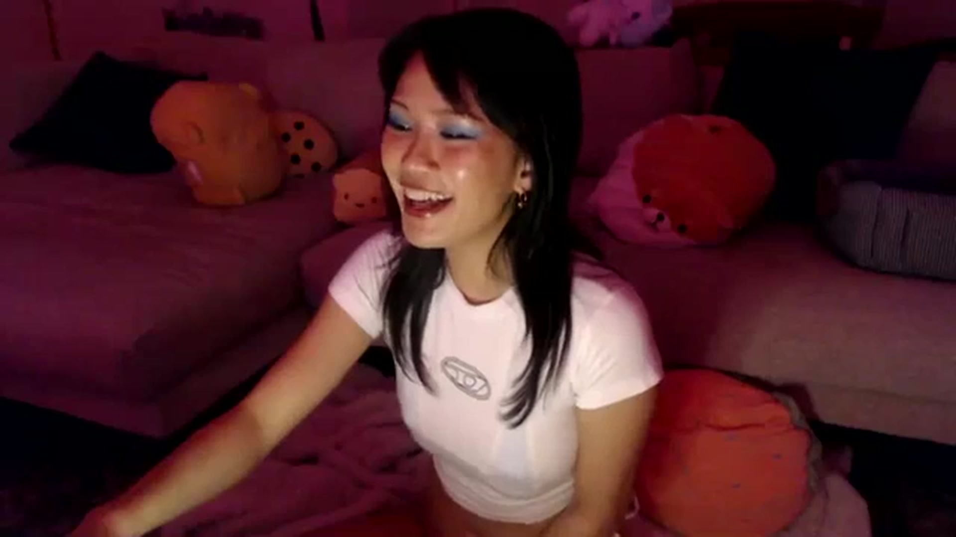 Gallery image thumbnail from Sleepych3w's myfreecams stream on, 04/05/2024, 03:55 image 9 of 20