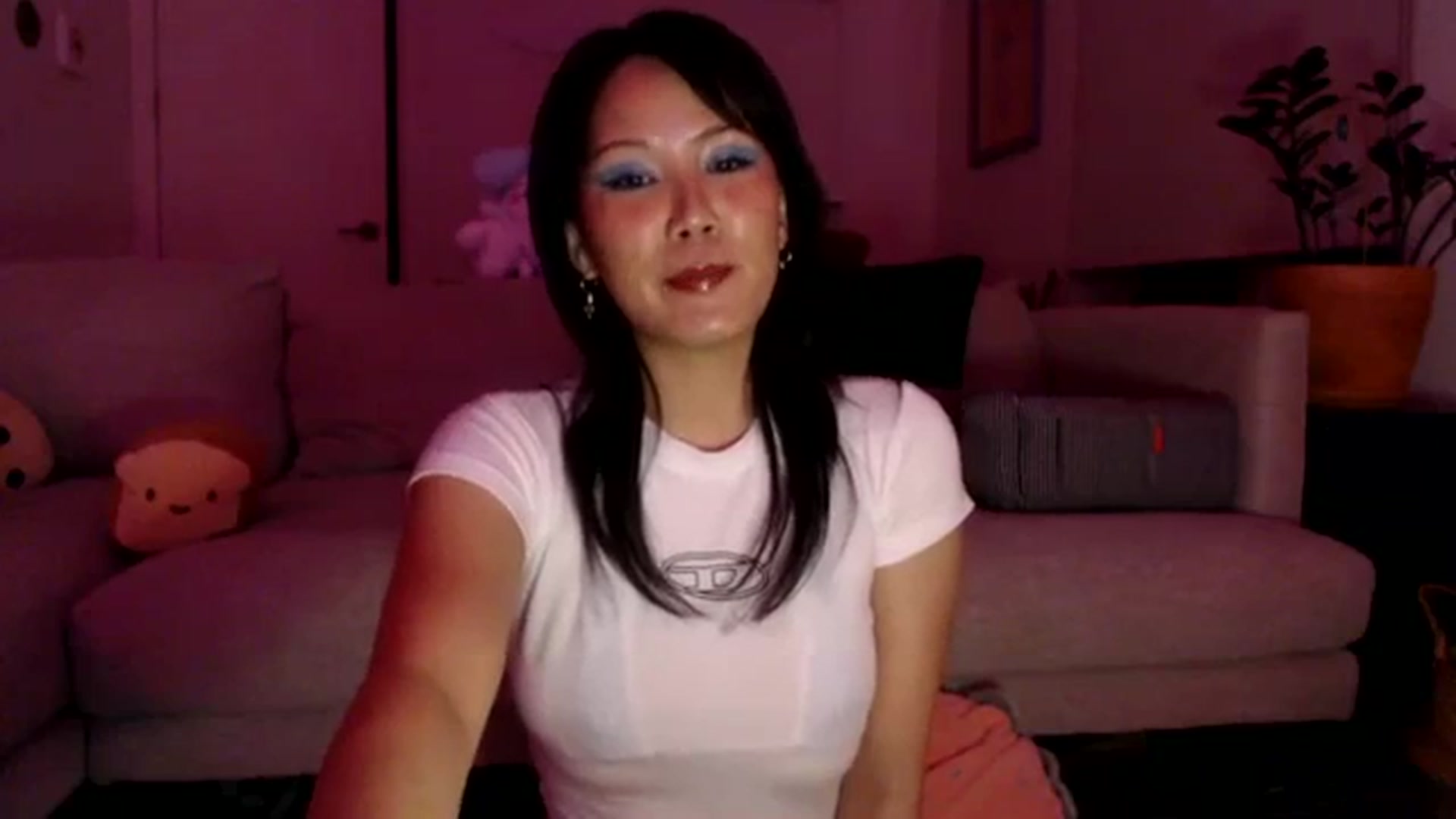 Gallery image thumbnail from Sleepych3w's myfreecams stream on, 04/05/2024, 03:55 image 14 of 20
