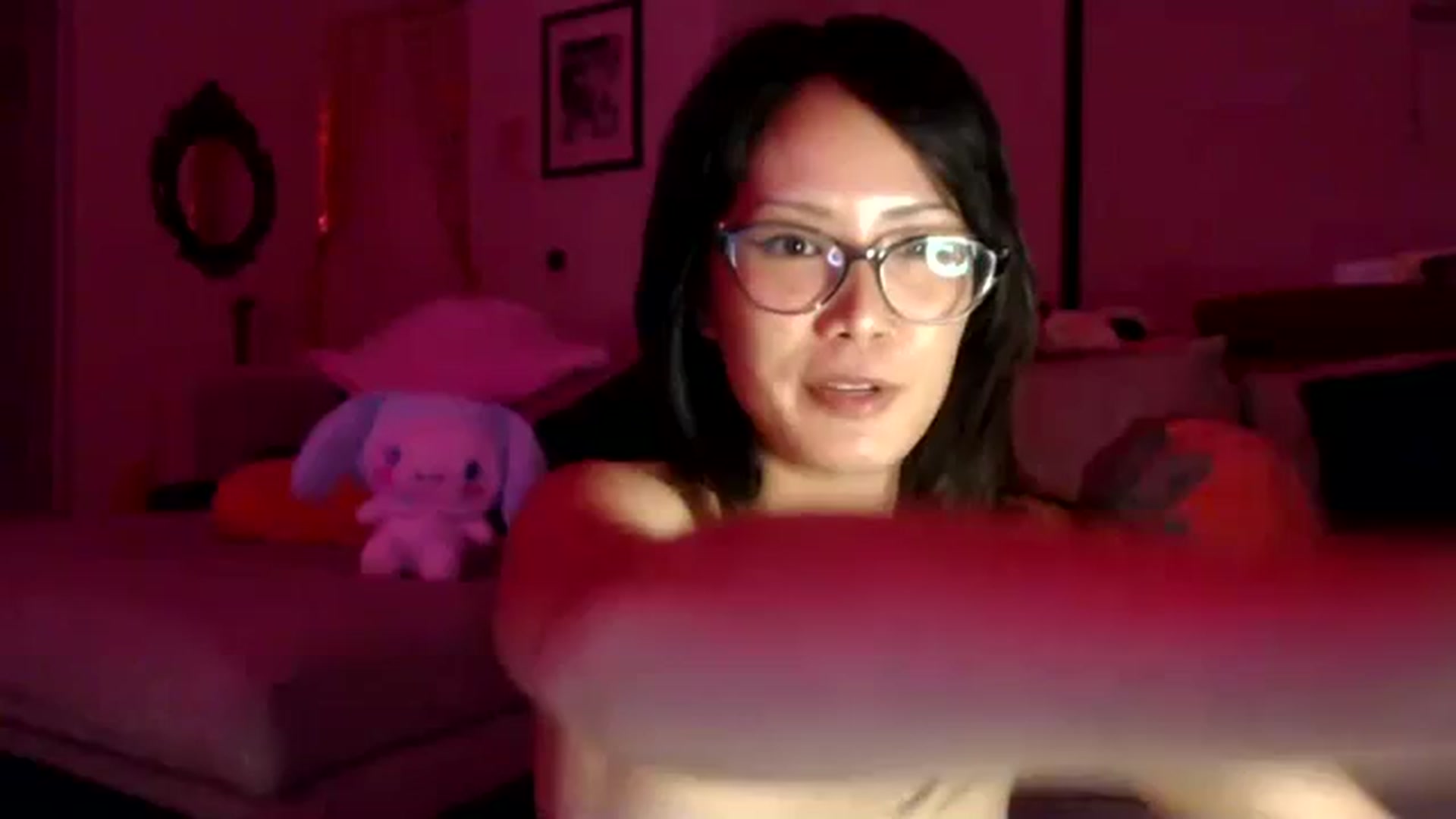 Gallery image thumbnail from Sleepych3w's myfreecams stream on, 04/08/2024, 05:43 image 18 of 20